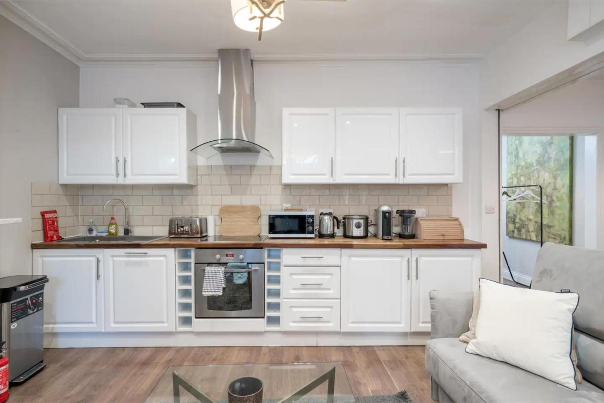Gorgeous & Modern 2 Bedroom Sleeps Six In Earl's Court Apartamento *