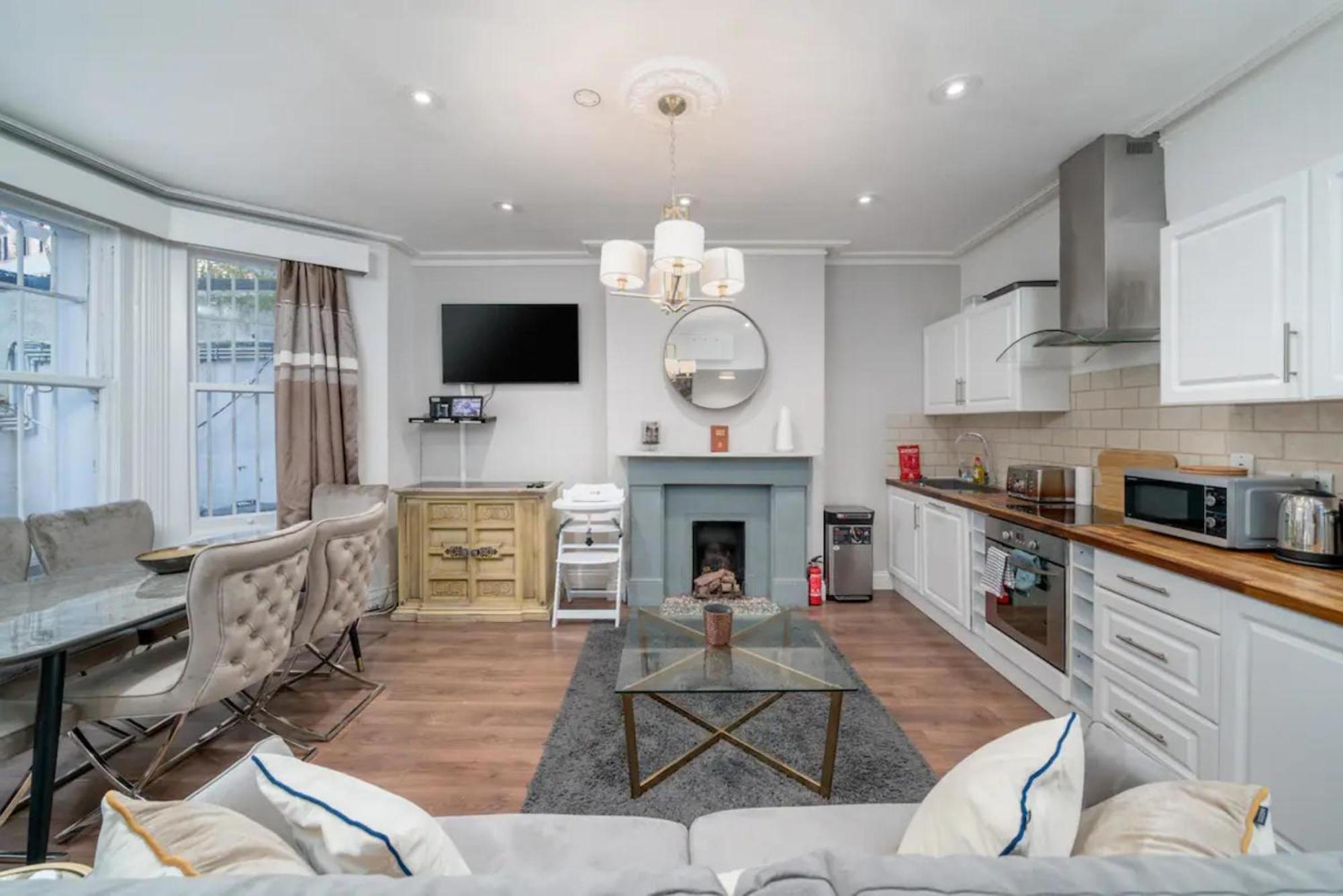 Gorgeous & Modern 2 Bedroom Sleeps Six In Earl's Court Apartamento Londres