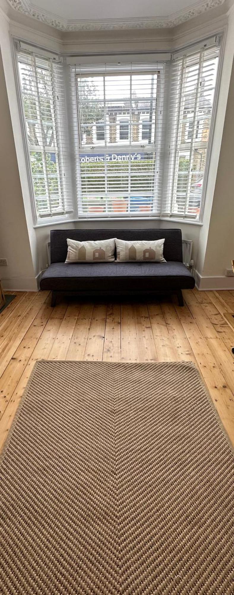 East Dulwich Apartment *