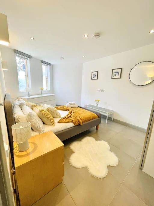 Ramsay Express Apartment London