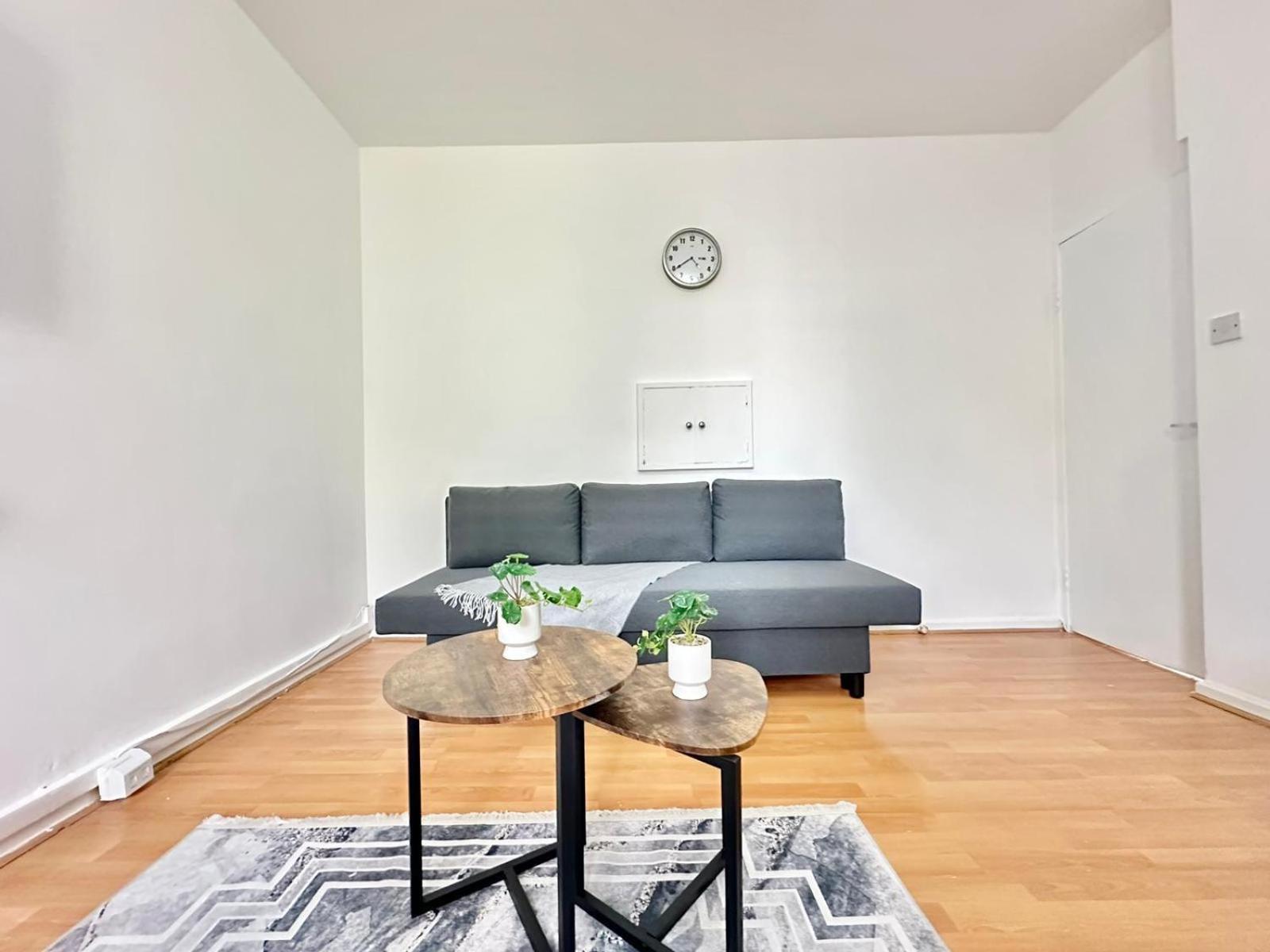 Two Bedroom Near Paddington Station