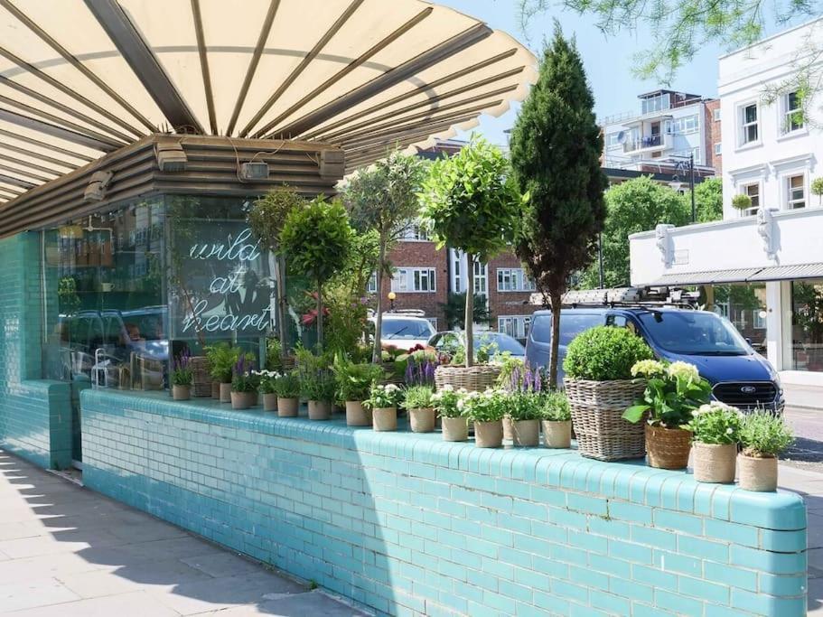 Stylish And Spacious In Prime Apartment London
