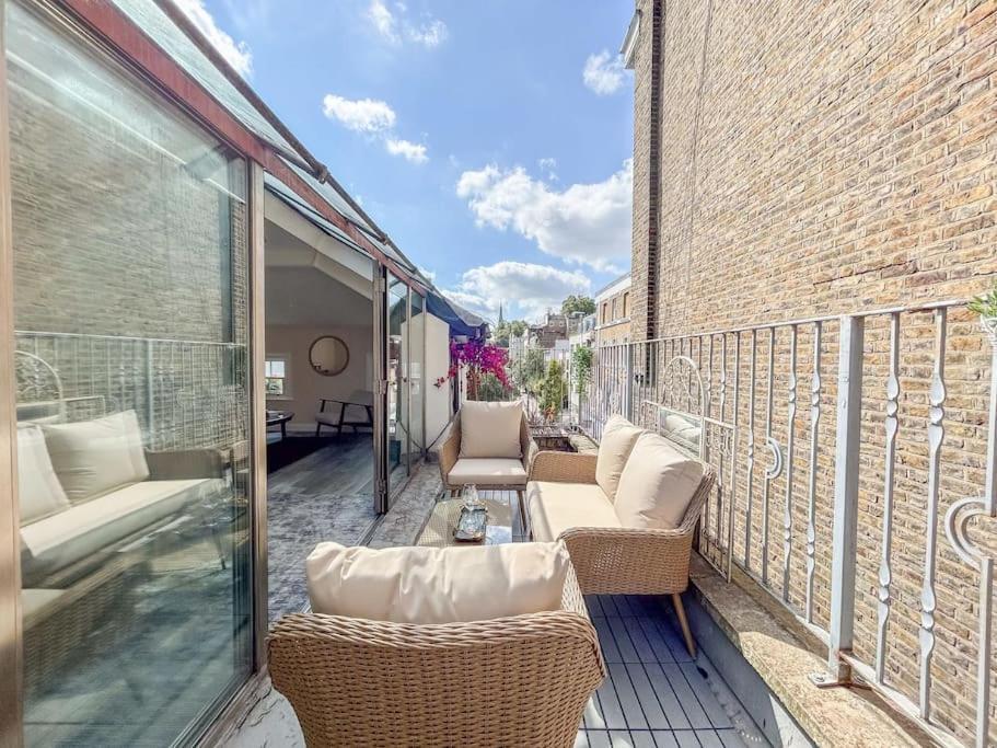 Trendy Hideaway London