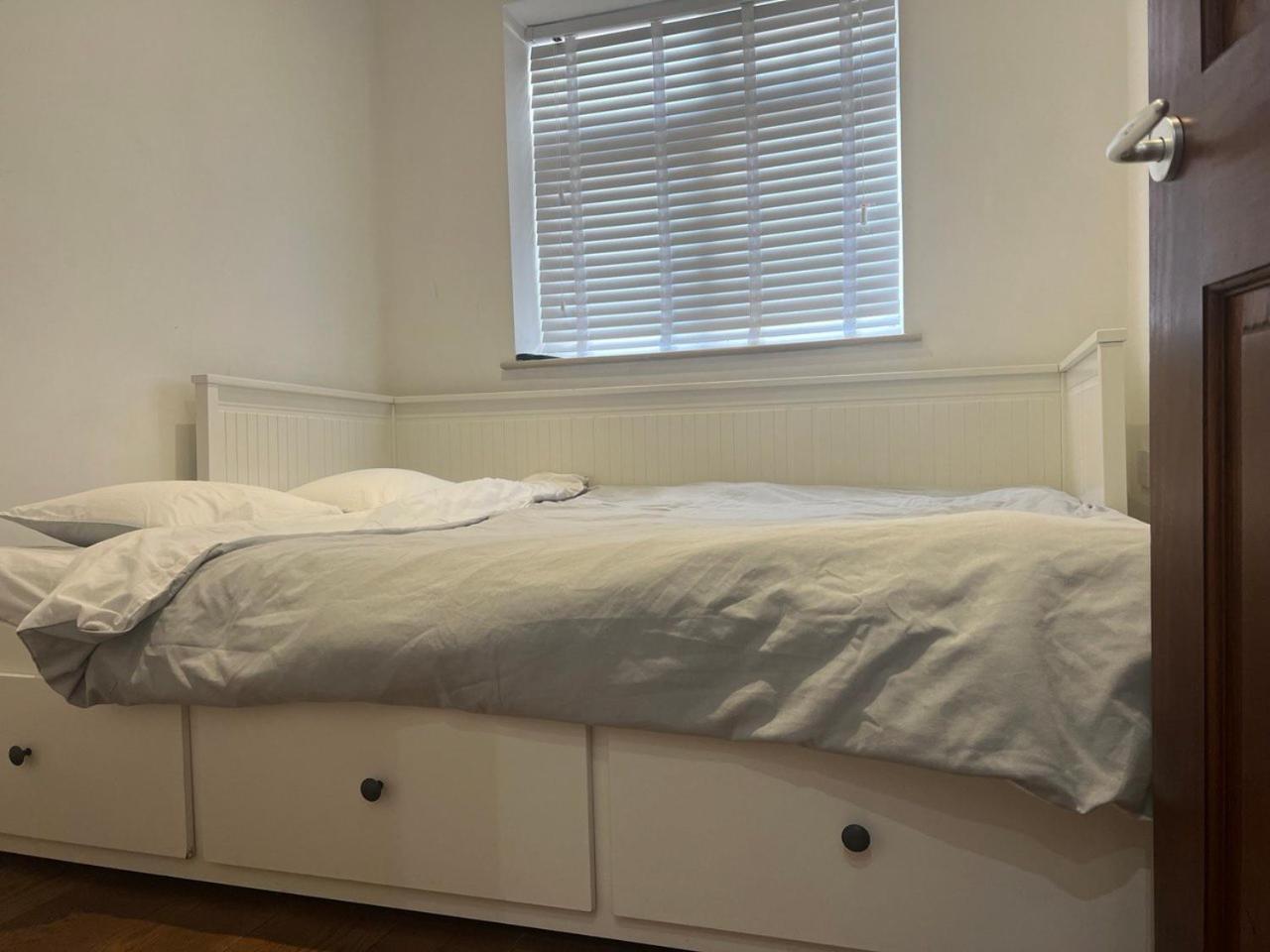 Self Contain With Room, Double Bed, Kitchen Guest house