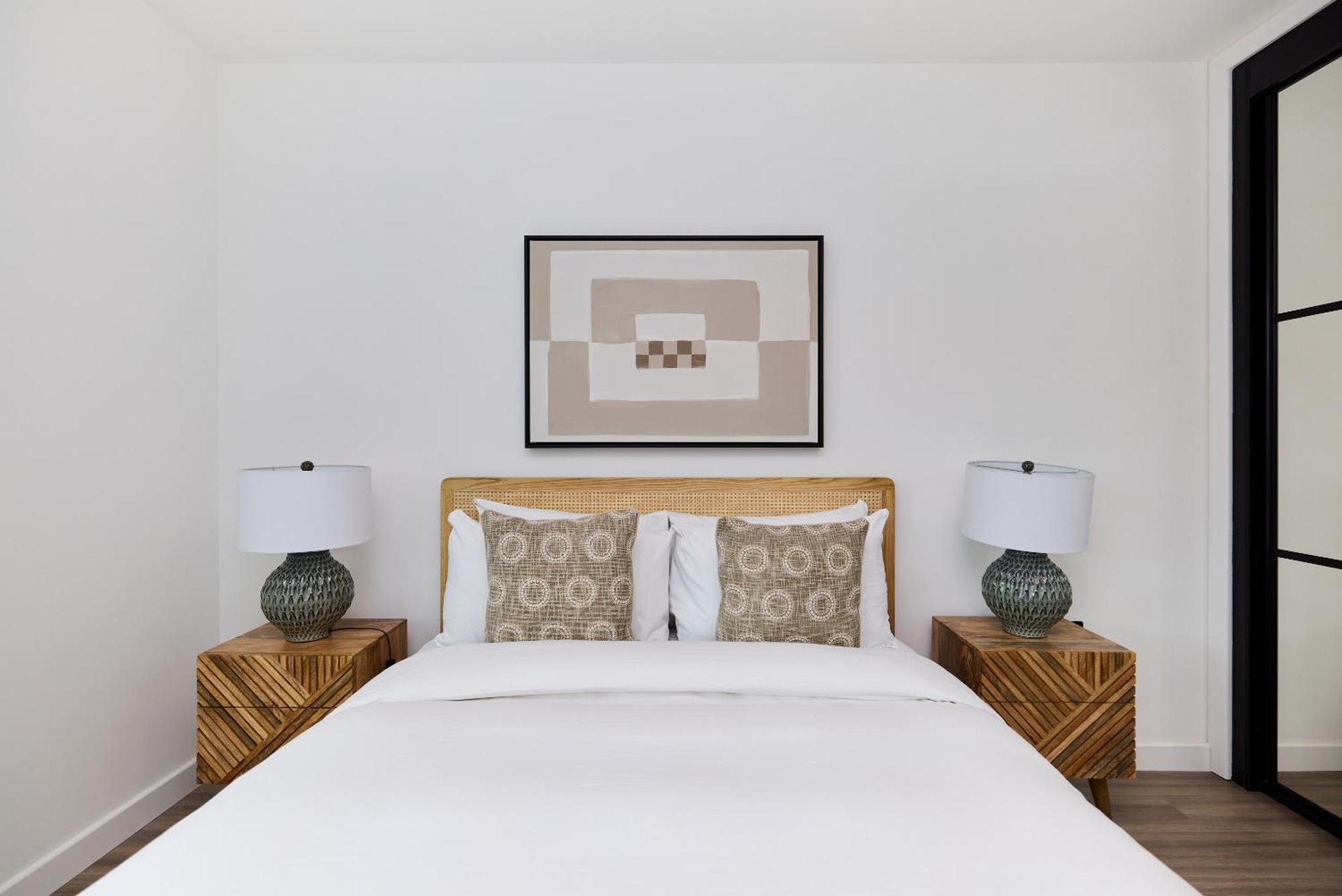 The Tottenham Hideaway - Alluring 1bdr Flat With Balcony Apartment
