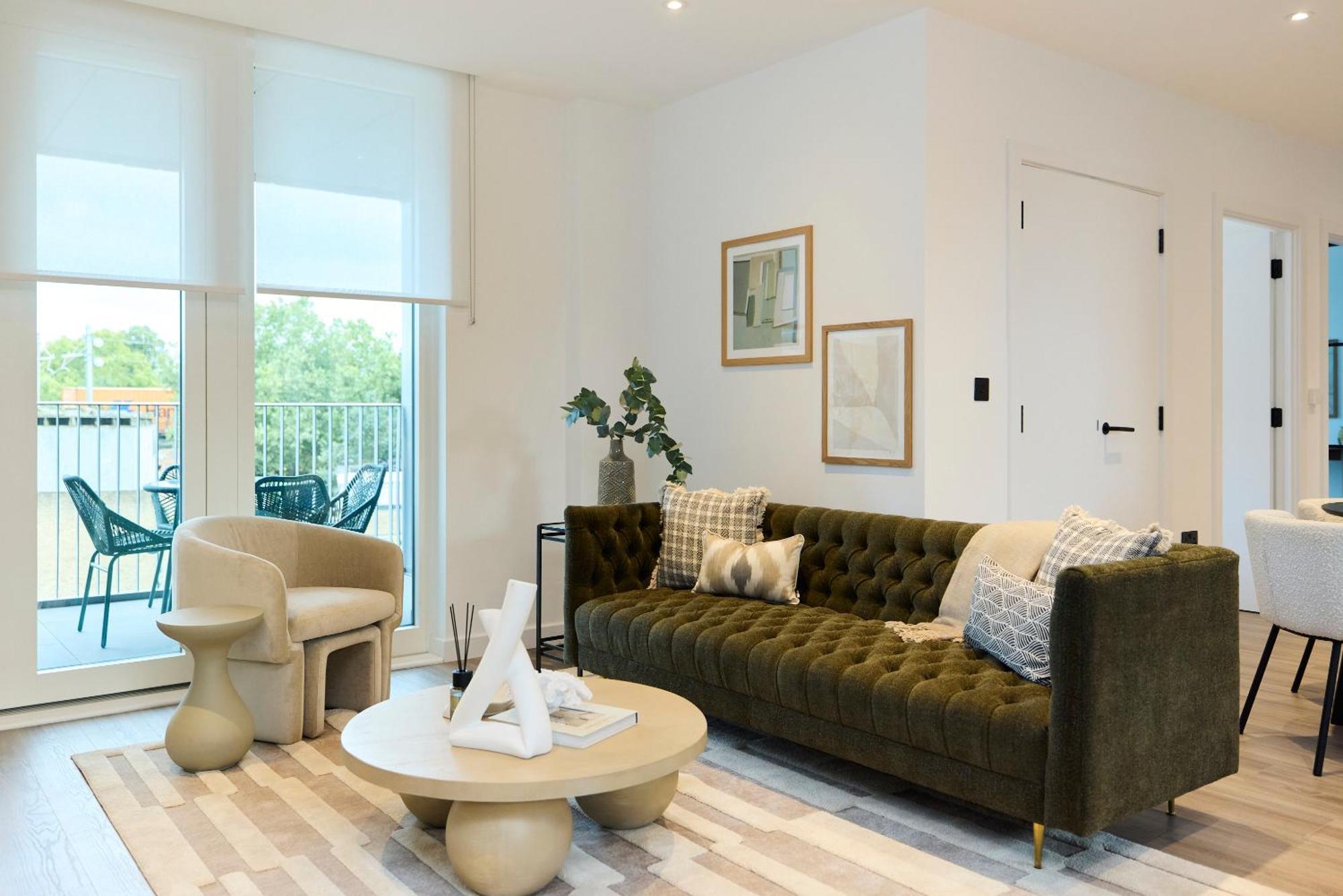 The Tottenham Retreat - Homely 2bdr Flat With Balcony *