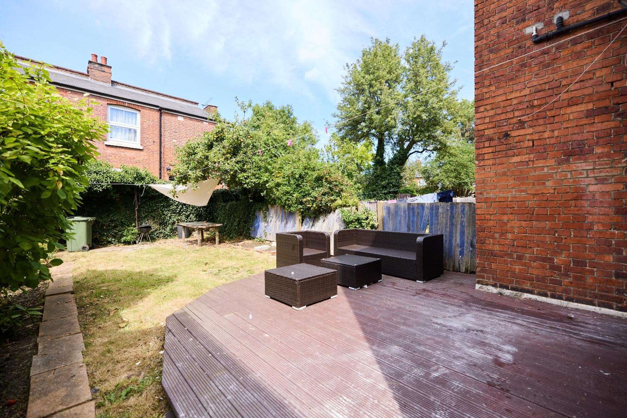 Apartment The Furness Hideout - Charming 2bdr Flat With Garden