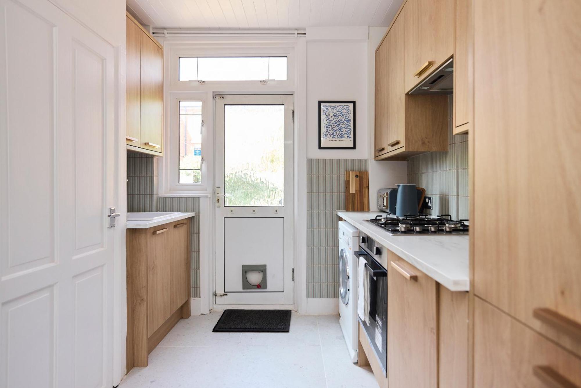 The Furness Hideout - Charming 2bdr Flat With Garden