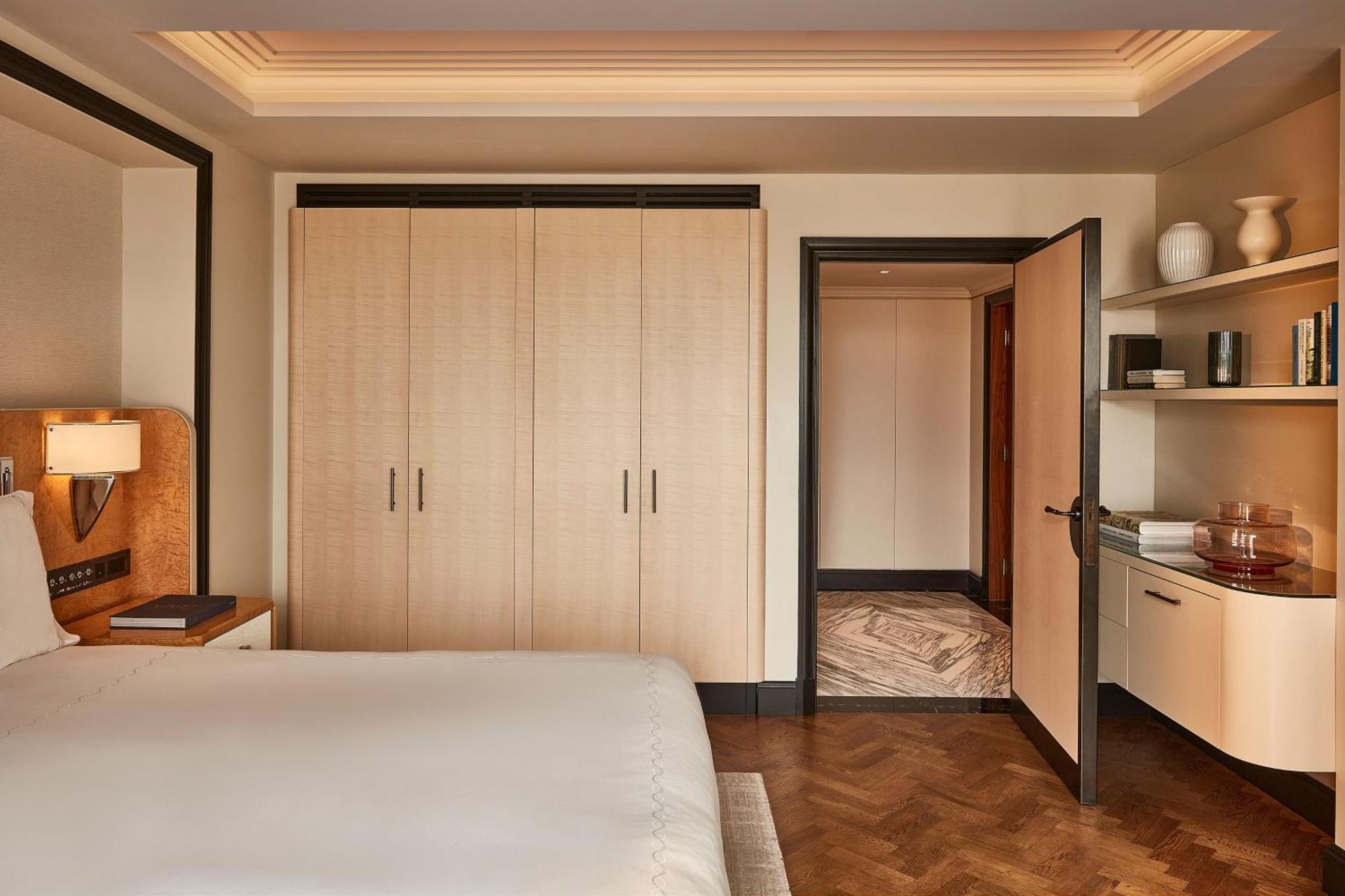 Claridge's, Maybourne Collection 5* London