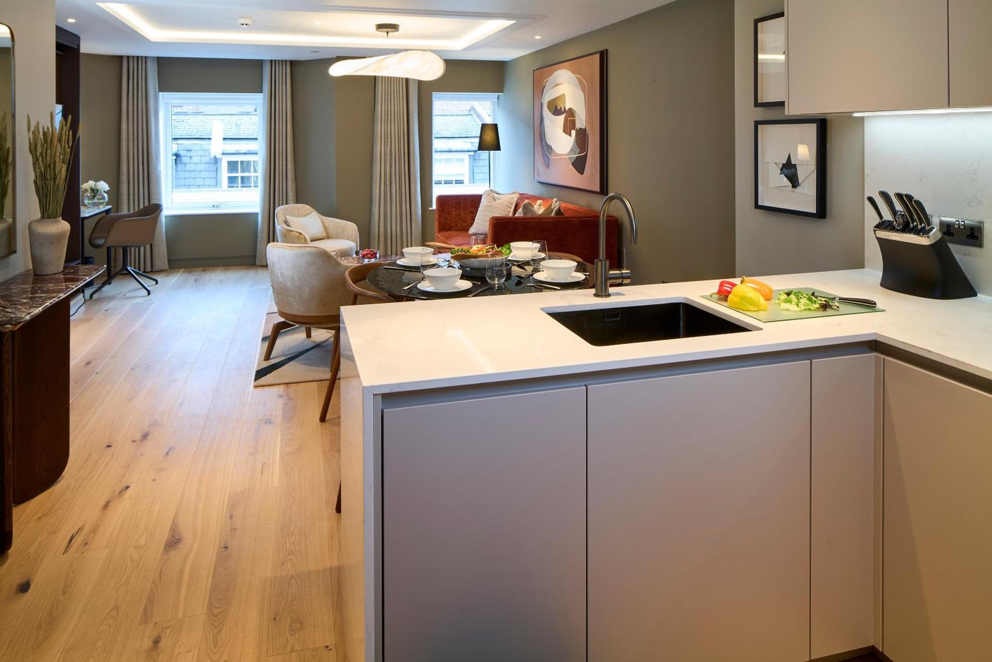 Aparthotel Cheval Phoenix House At Sloane Square 5*