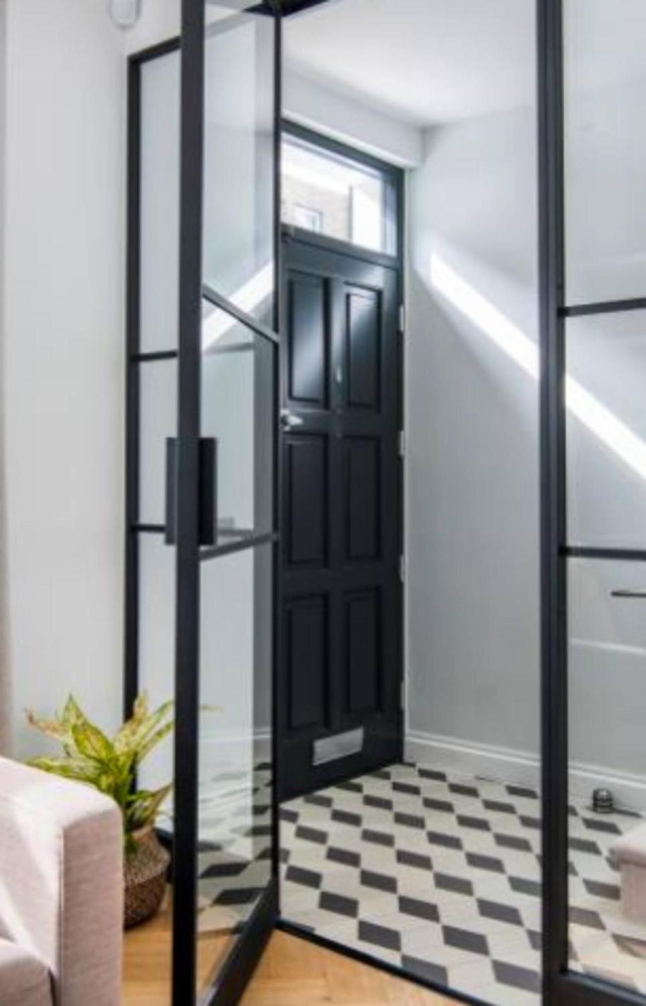 Delightful Notting Hill 2 Bed House With Garden Casa de férias Londres