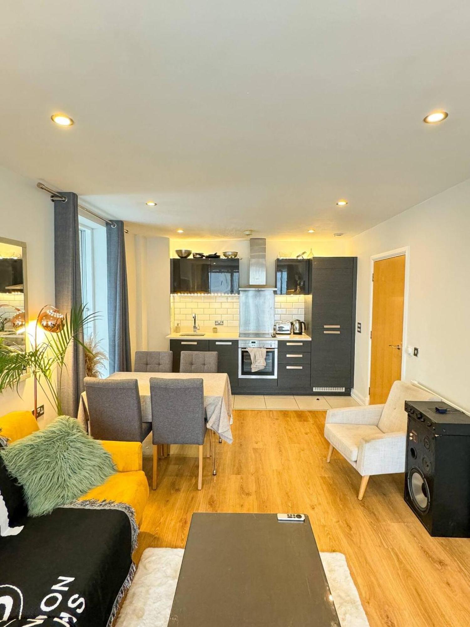Vibrant & Inviting 1bd Flat Heart Of Haggerston! Apartment