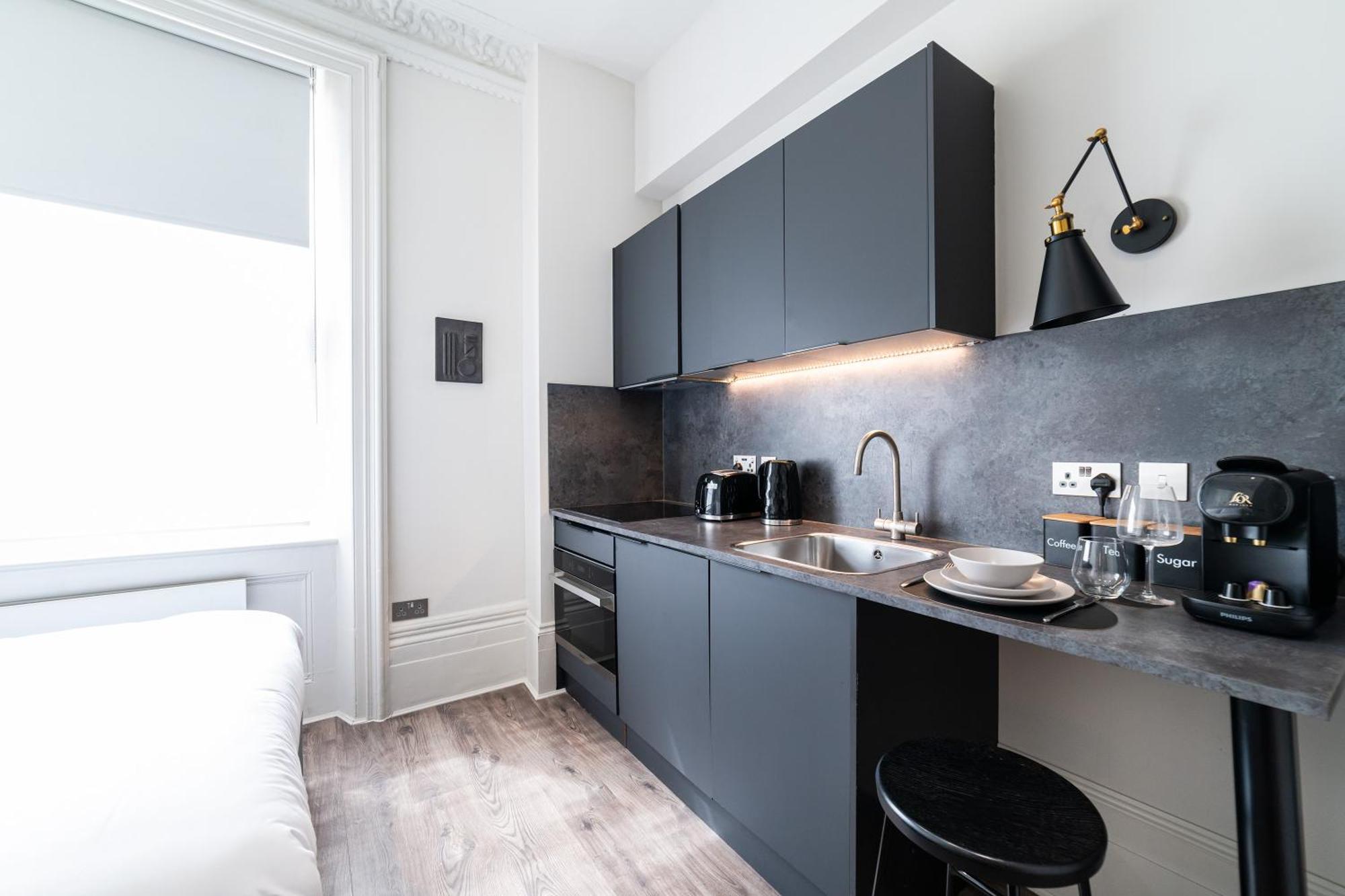 Inverness Terrace Apartment London