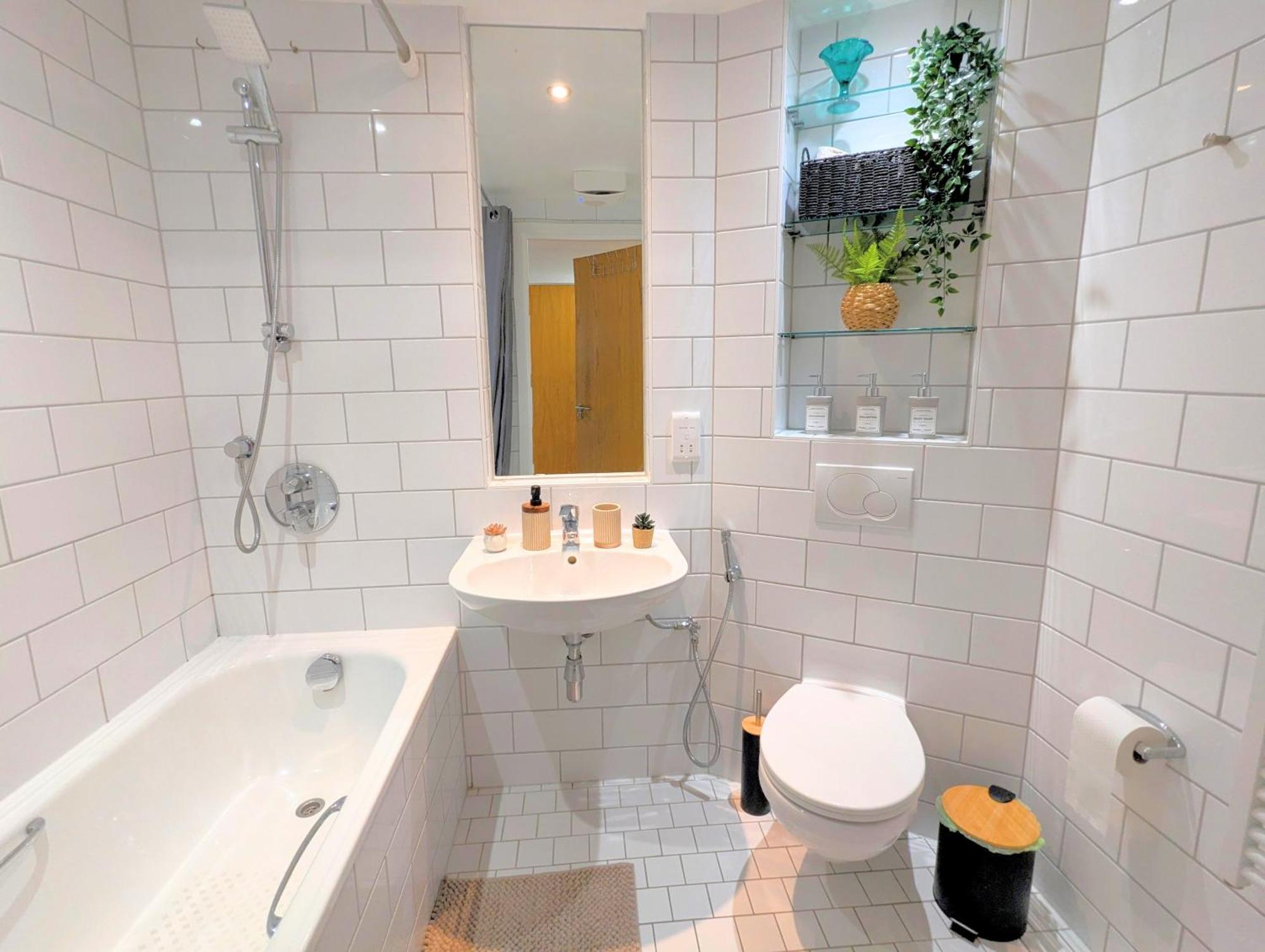Cozy 2 Bed Flat Next To Wembley Stadium And Arena! Apartment *