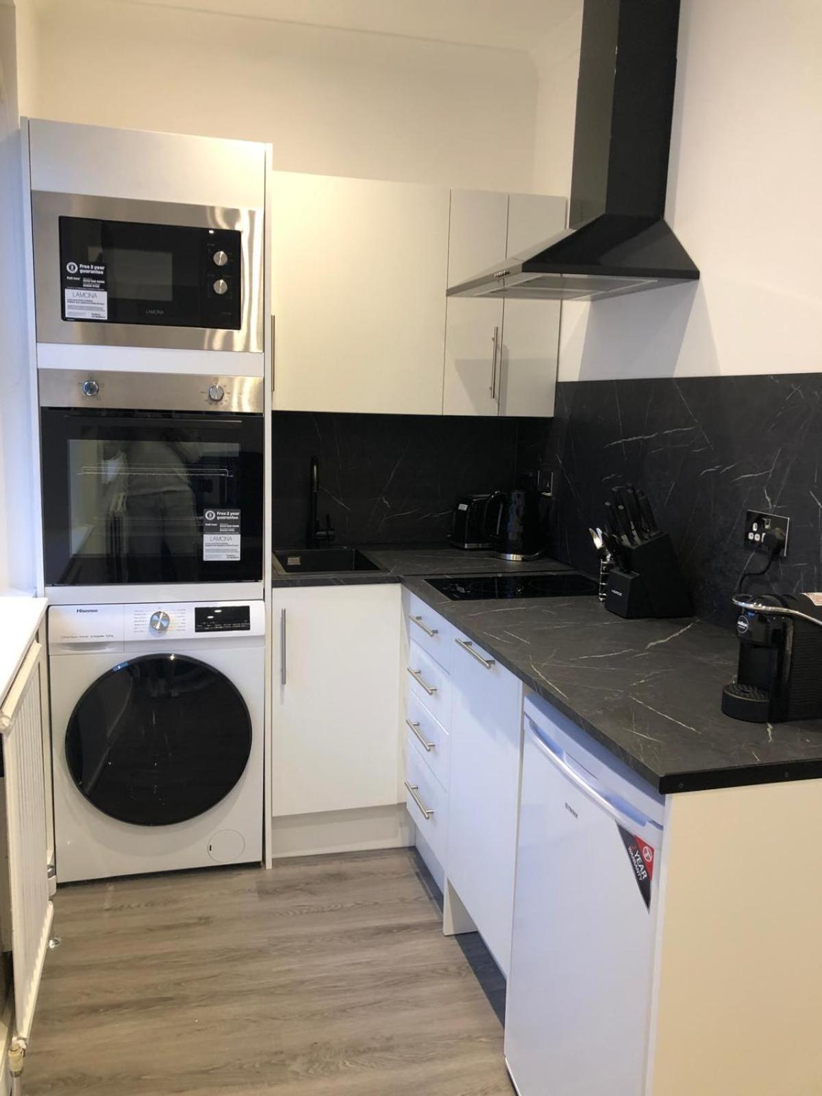 Gloucester Terrace Apartment *