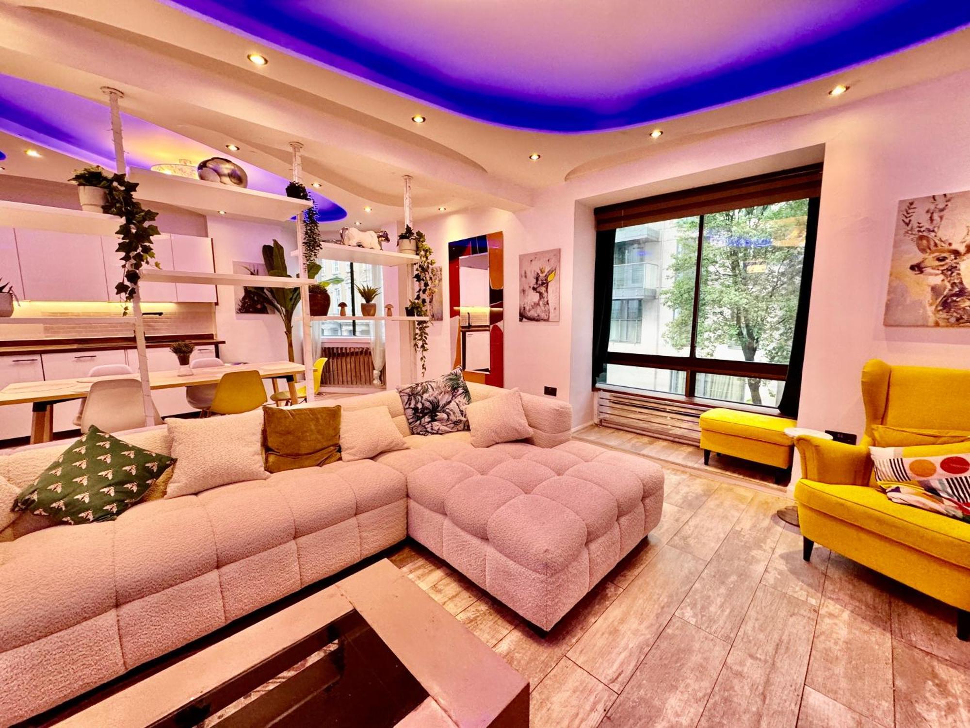 Apartment The One Hyde Park By Wild