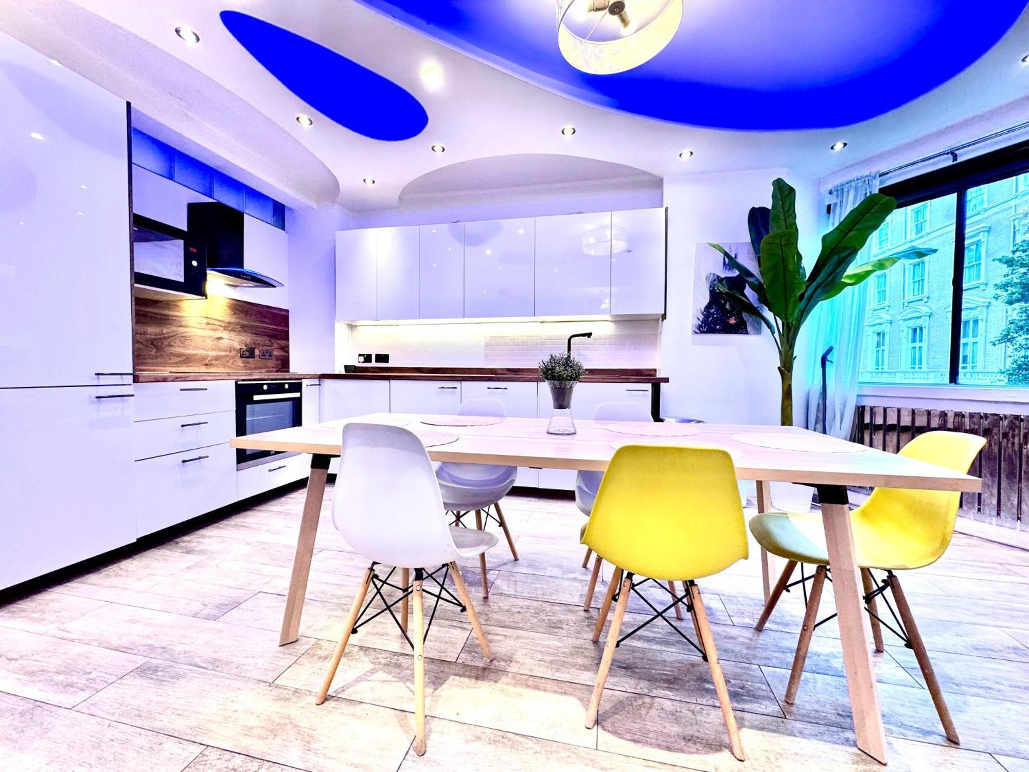 Apartment The One Hyde Park By Wild