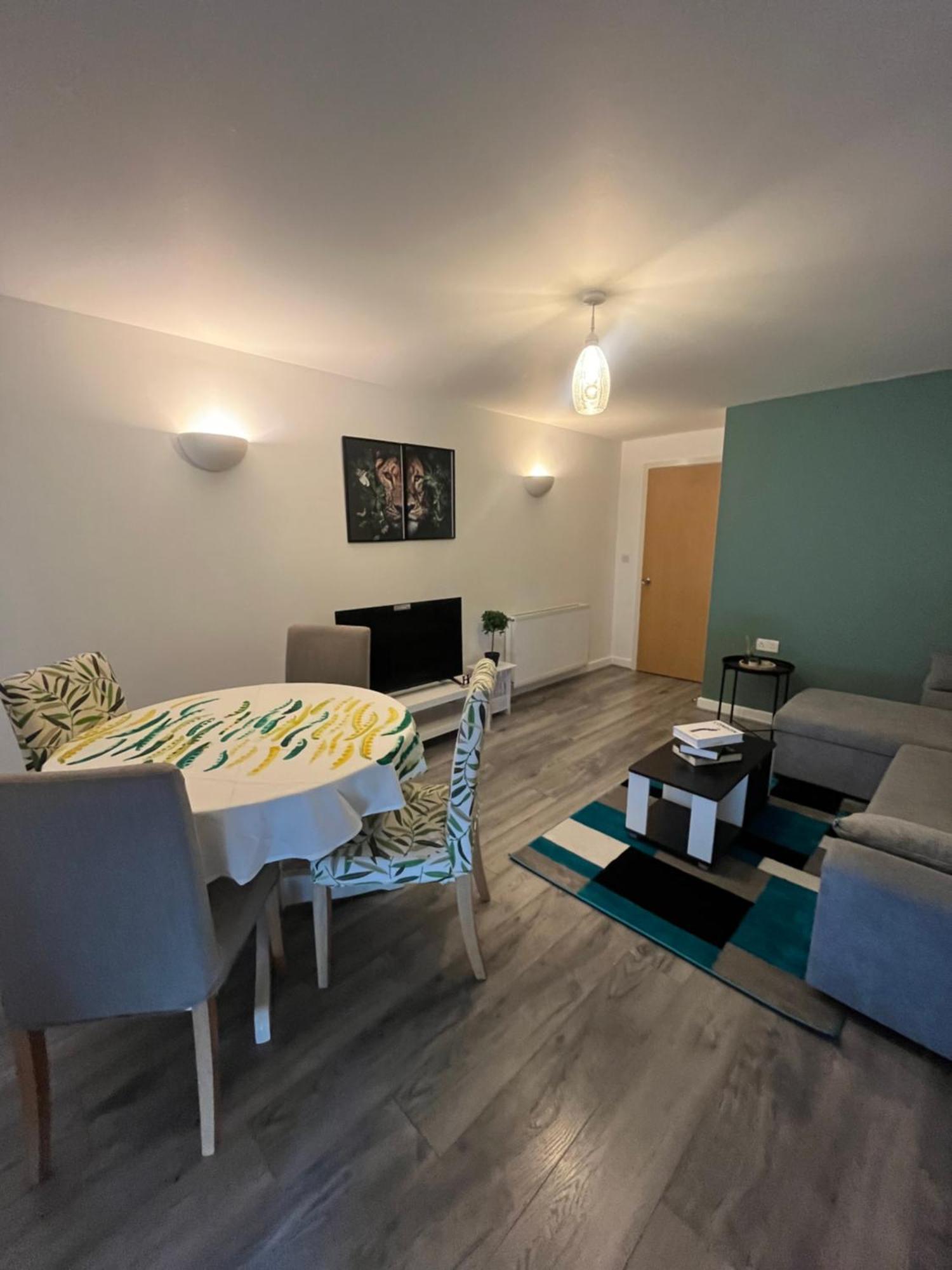 Luxury 2 Bedroom Apartment, Royal Docklands Excel Apartamento *