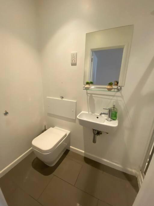 Sleep 6 Flat At Iconic Piccadilly Circus Vr6 * London