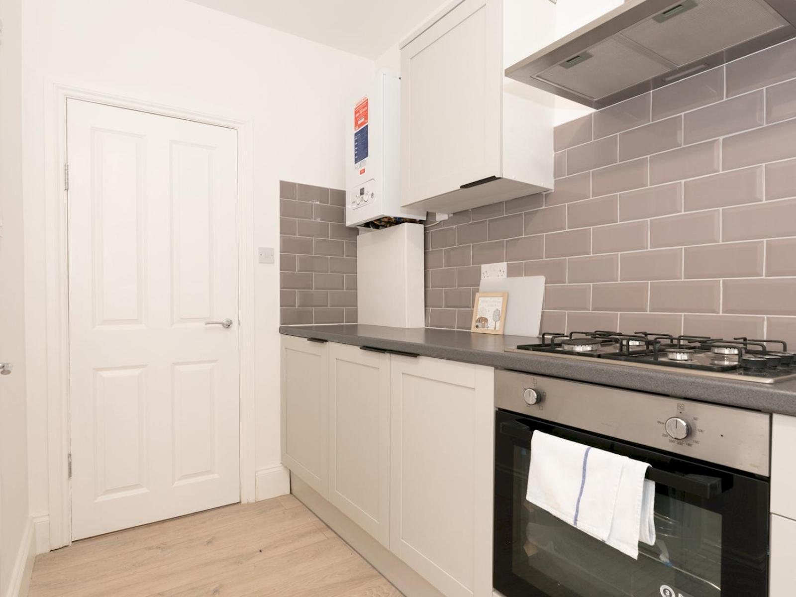 Stylish Newly Renovated Large With Garden Pass The Keys * London