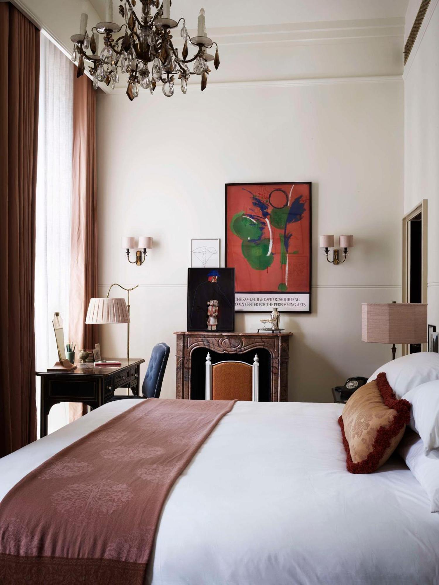 Hotel Nomad