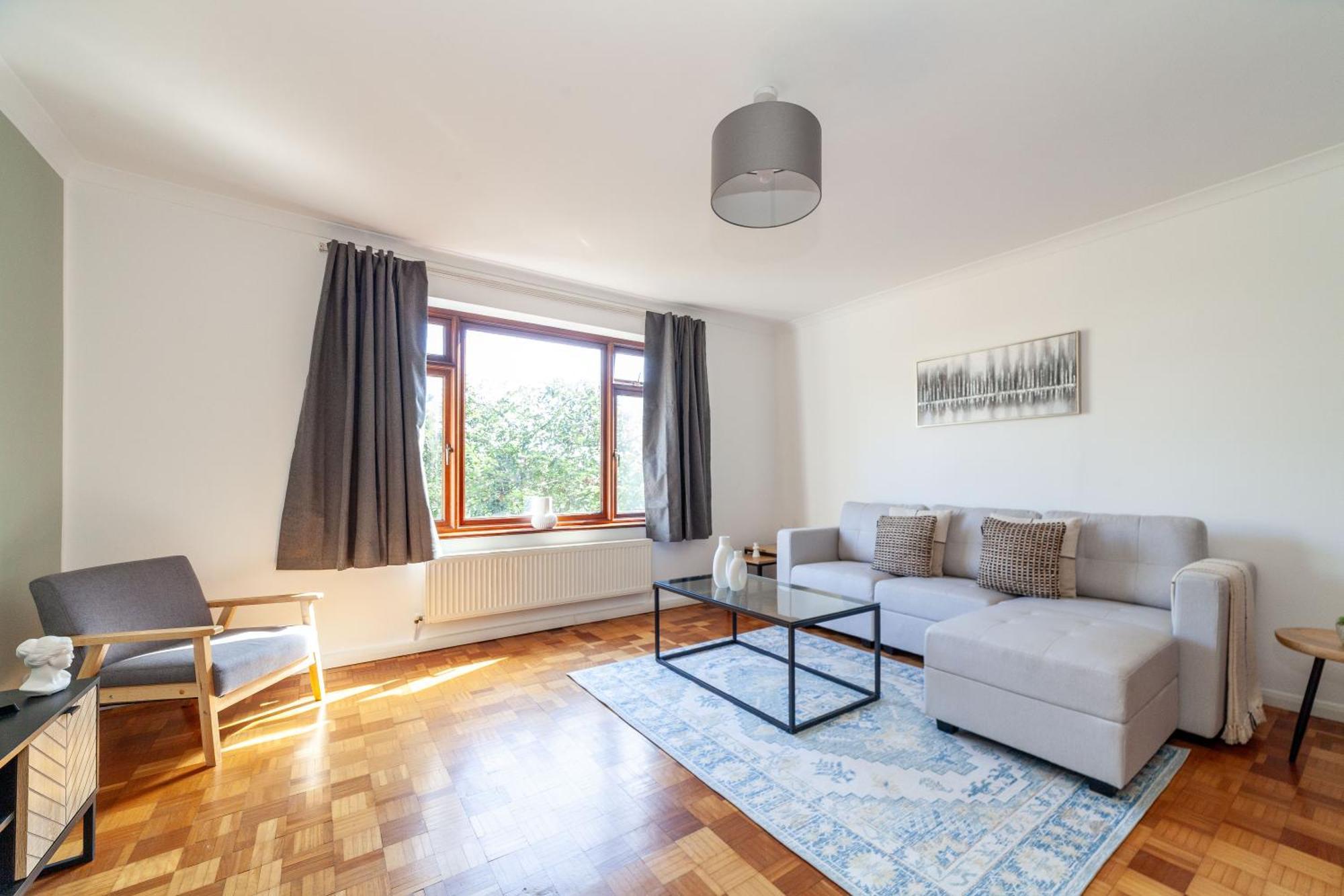 Apartment The Ealing Collection