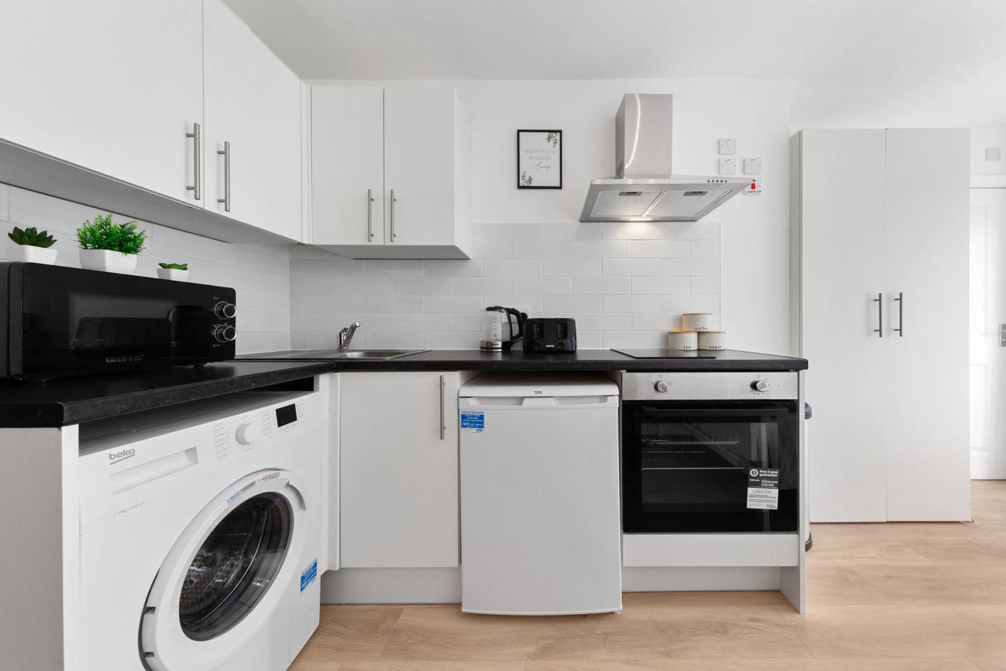 The Kensal - Modern, Warm & Cosy