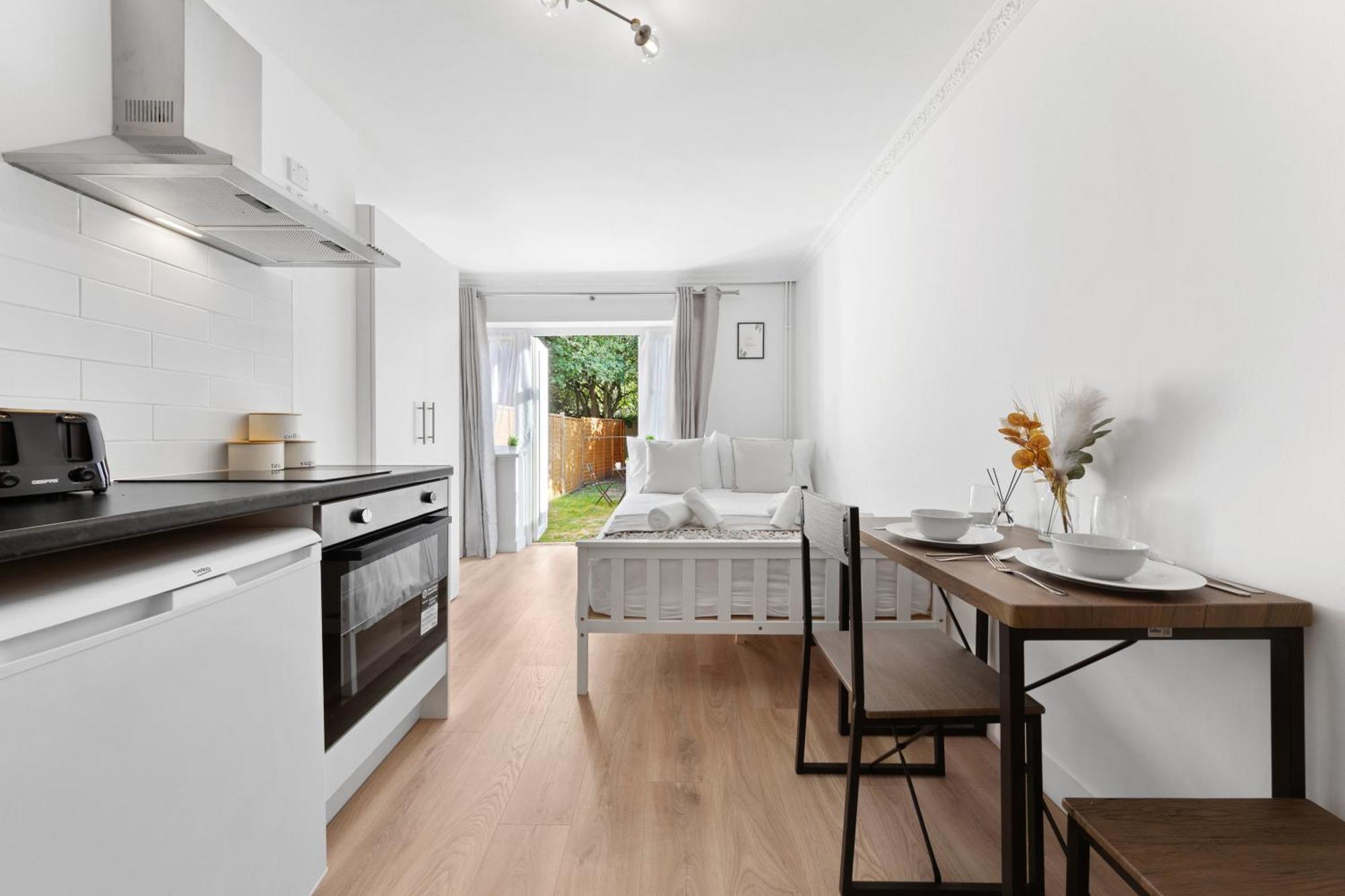 Apartment The Kensal - Modern, Warm & Cosy *
