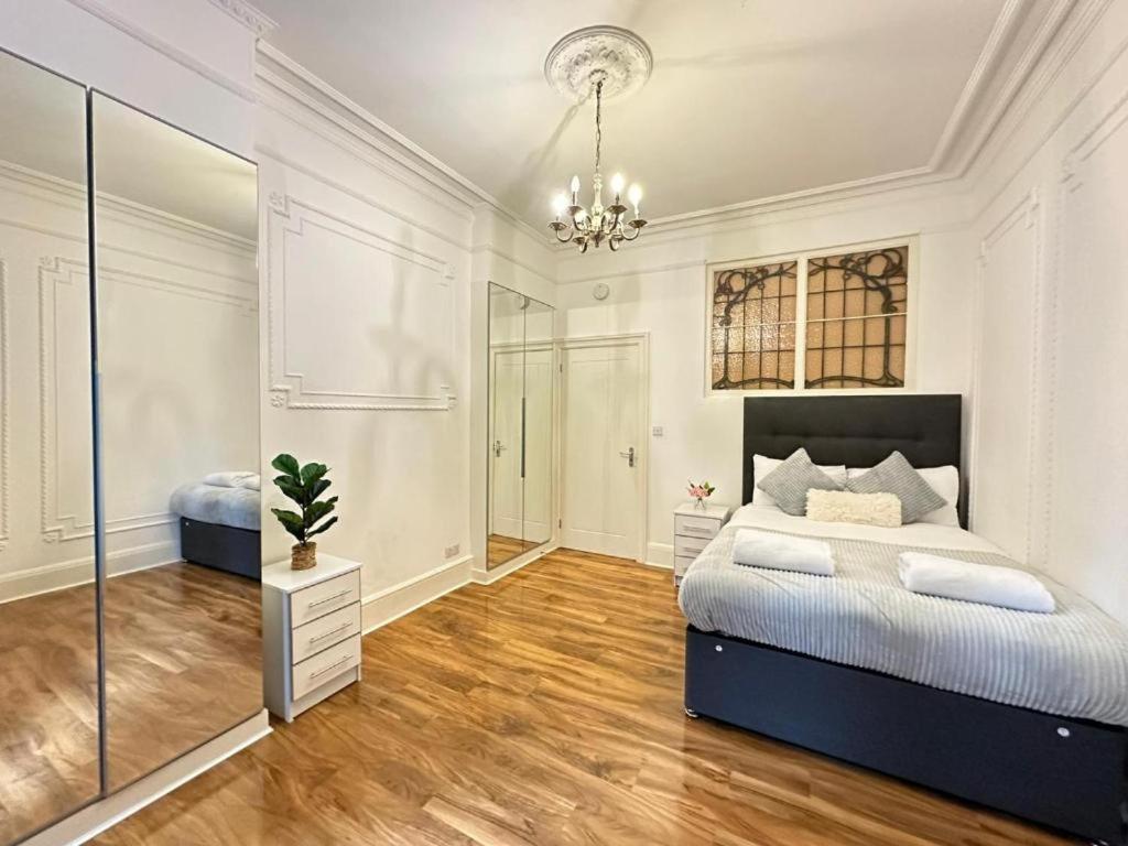 Apartment Luxury Four Bedroom Near Oxford Street London