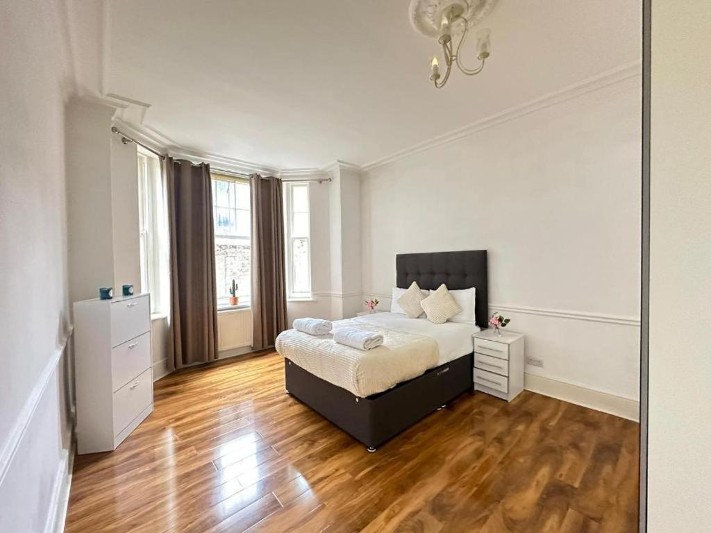 Luxury Four Bedroom Near Oxford Street London