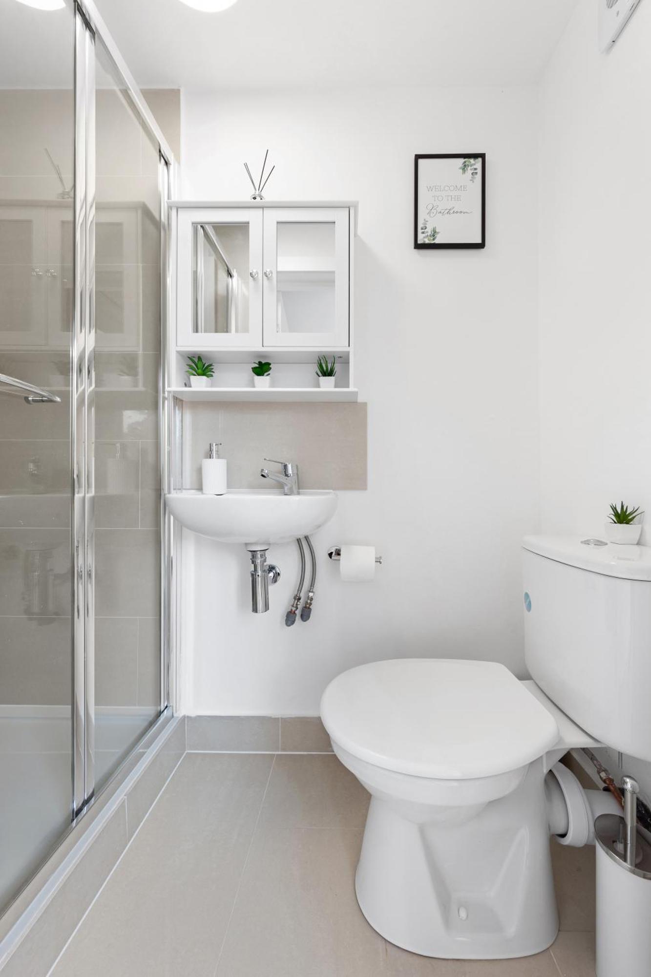 The Kensal - Modern, Warm & Cosy Apartment *