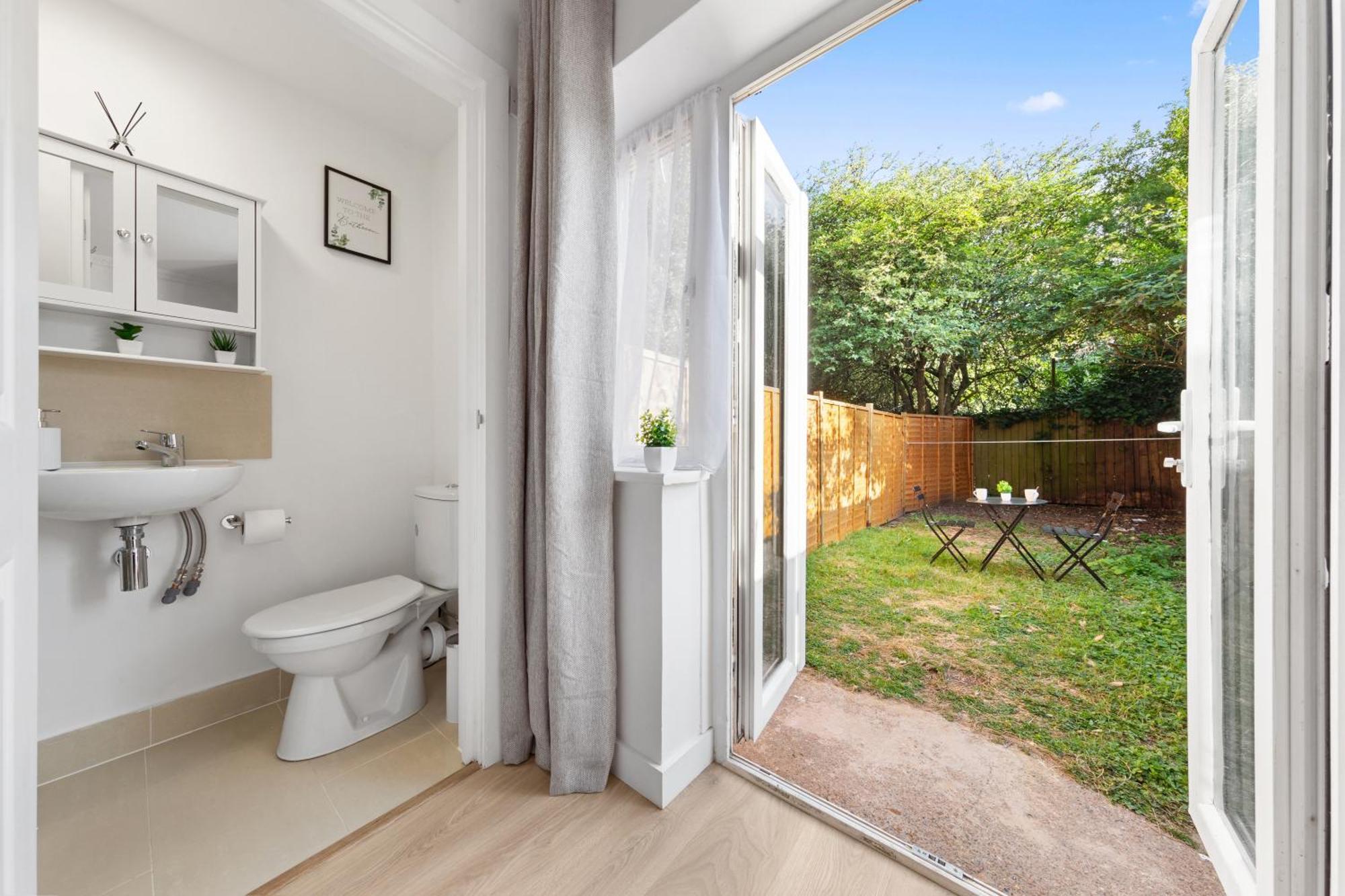 Apartment The Kensal - Modern, Warm & Cosy *