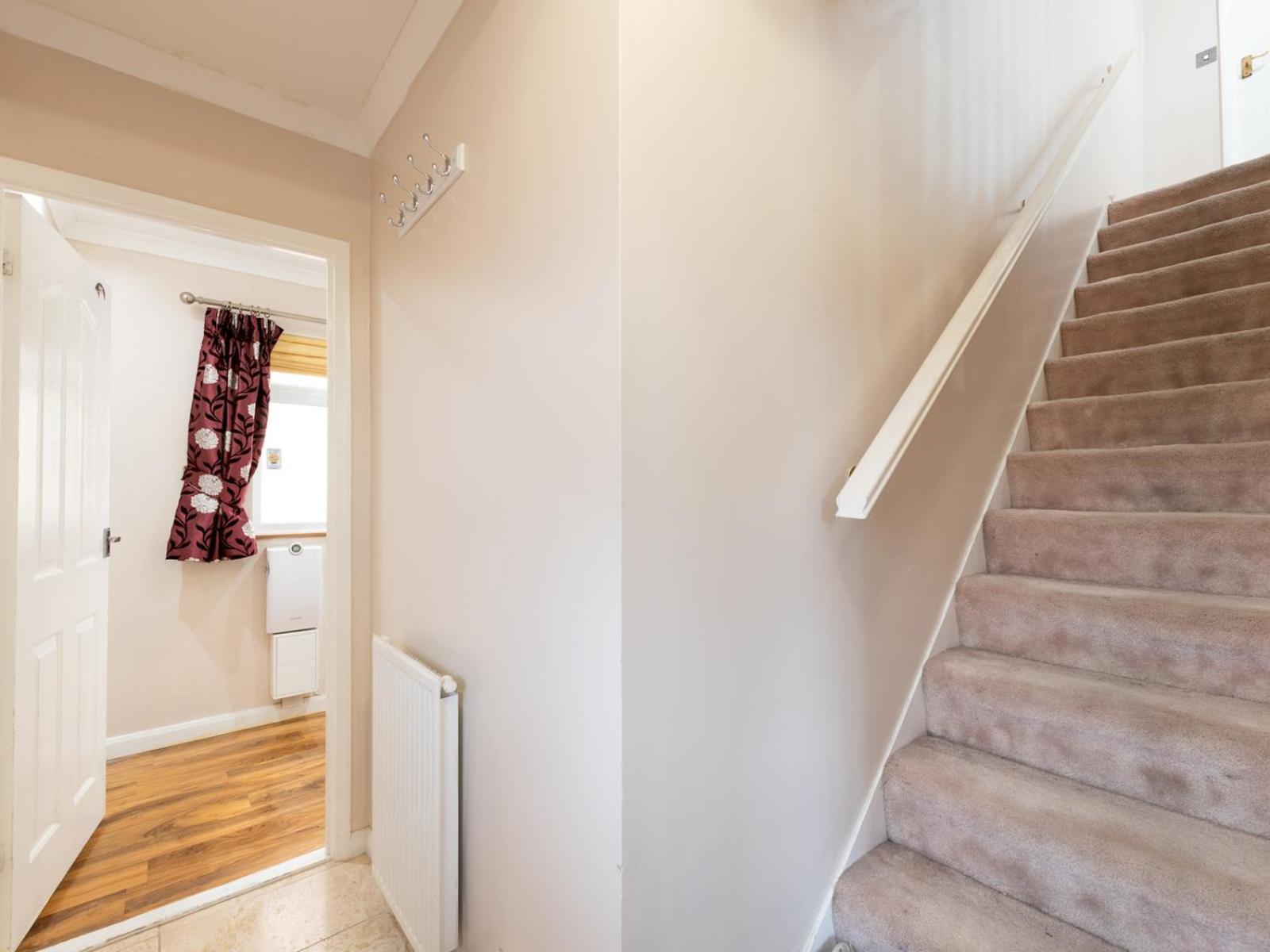 Casa de férias 4 Bed House In Greater Parking Pass The Keys Londres