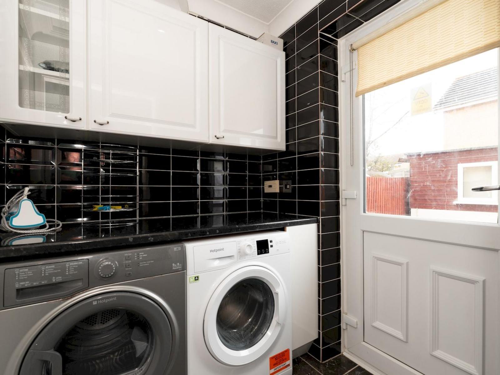 4 Bed House In Greater Parking Pass The Keys Holiday home