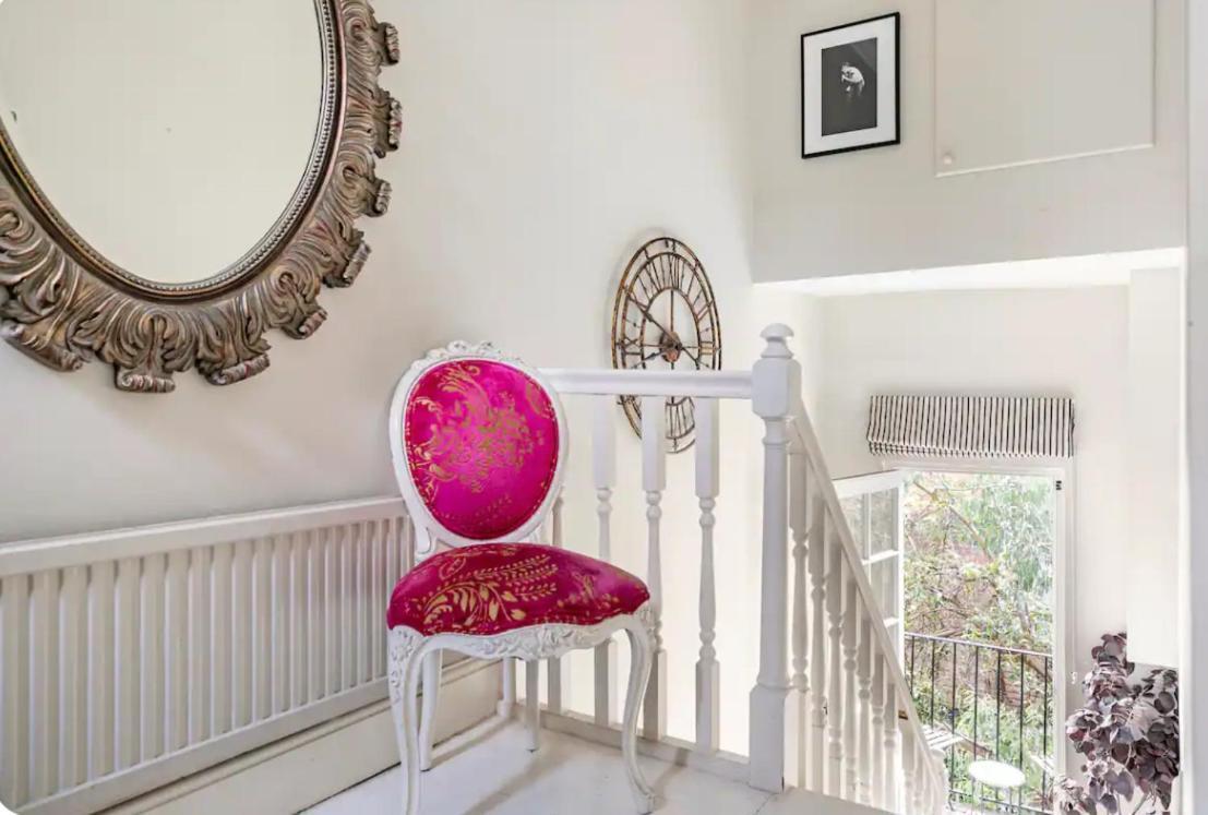 Magical Georgian Maisonette, Angel, Islington * London