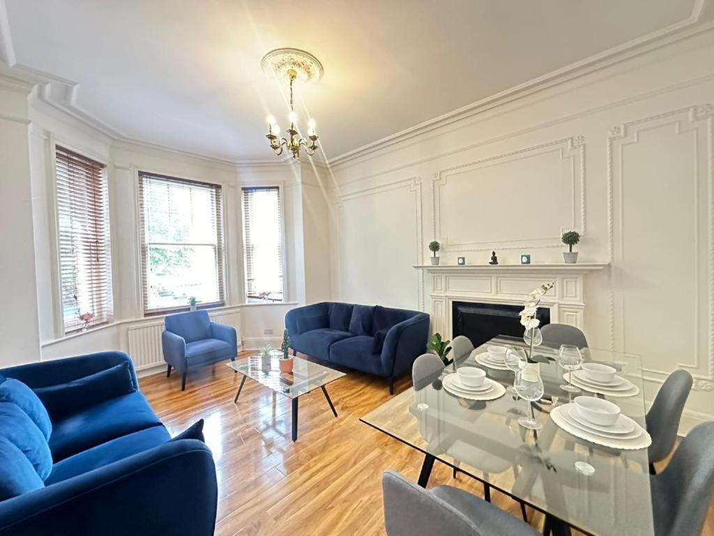 Luxury Four Bedroom Near Oxford Street * London