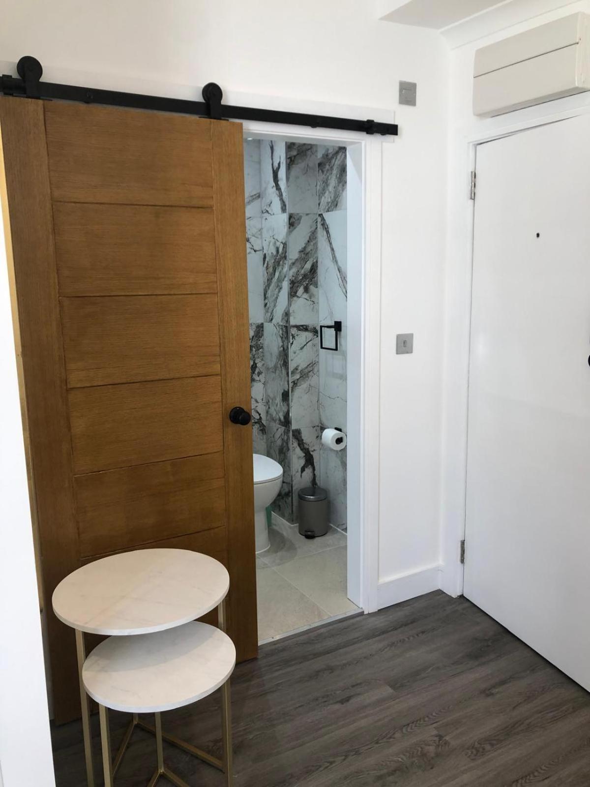 Apartment Gloucester Terrace *