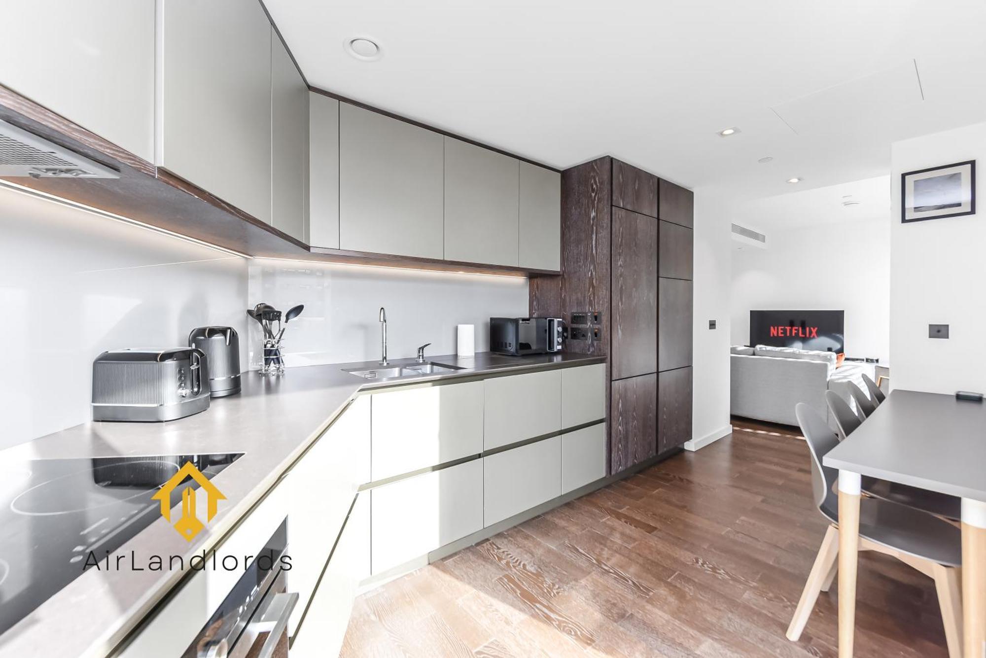 Modern 1 Bedroom Flat In The Heart Of Battersea London