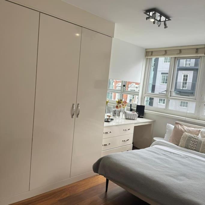 Apartment Modern London
