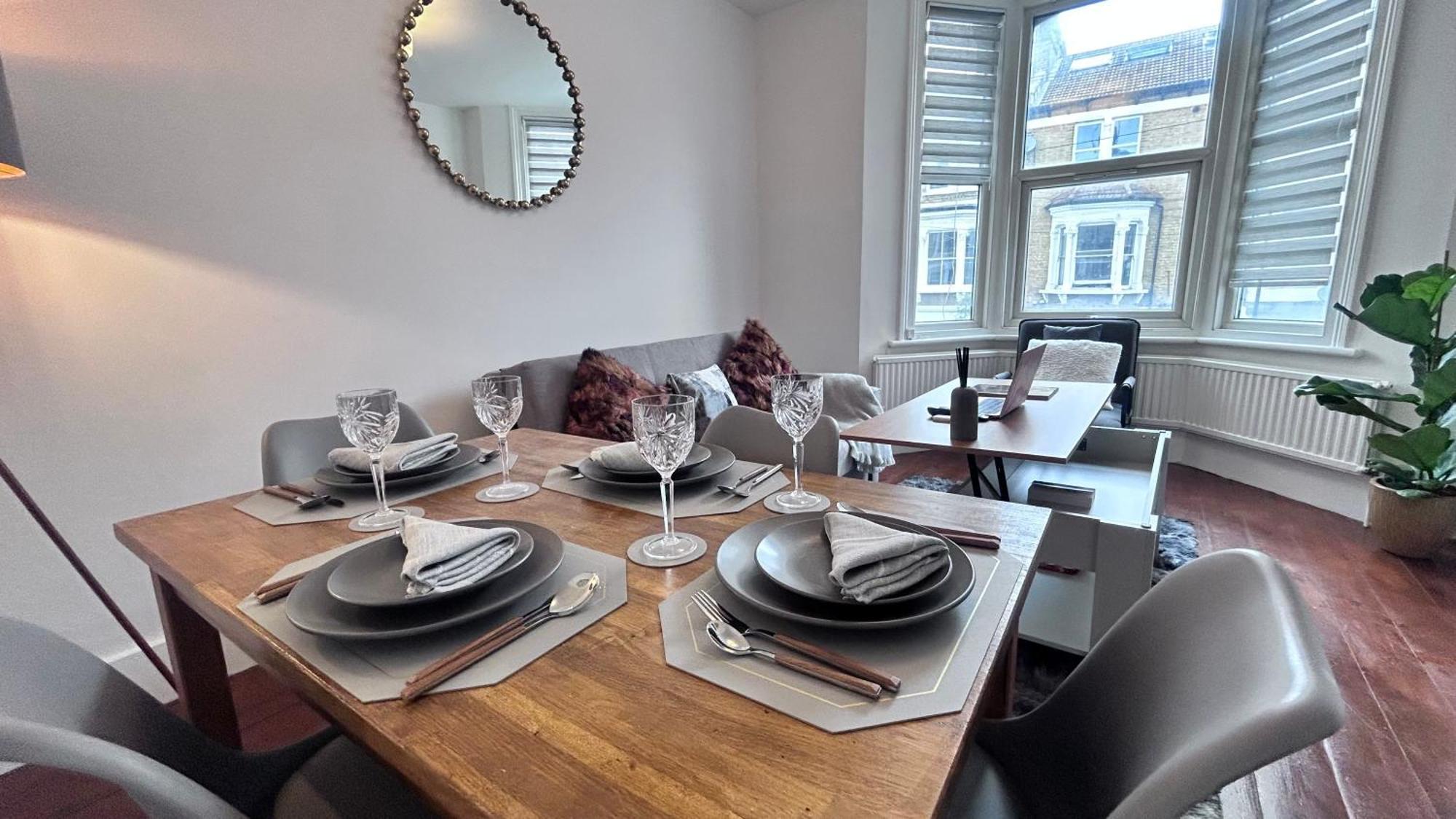 Apartment Qties Beautiful Abode Brixton