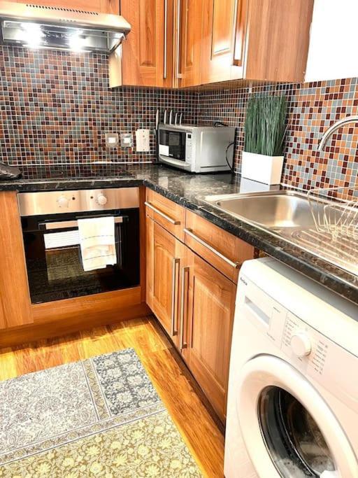 Apartment Lovely 1bdr Flat Next To Earls Court Station