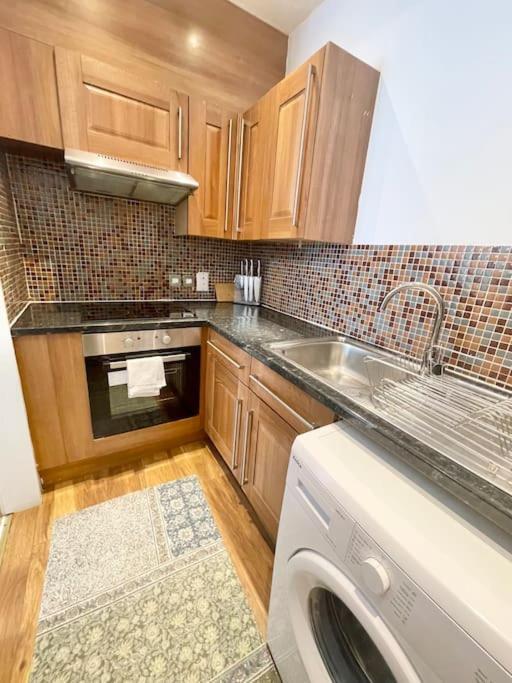 Apartment Lovely 1bdr Flat Next To Earls Court Station