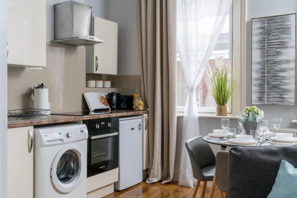 Cozy 1 Bed For 4 Paddington Apartment