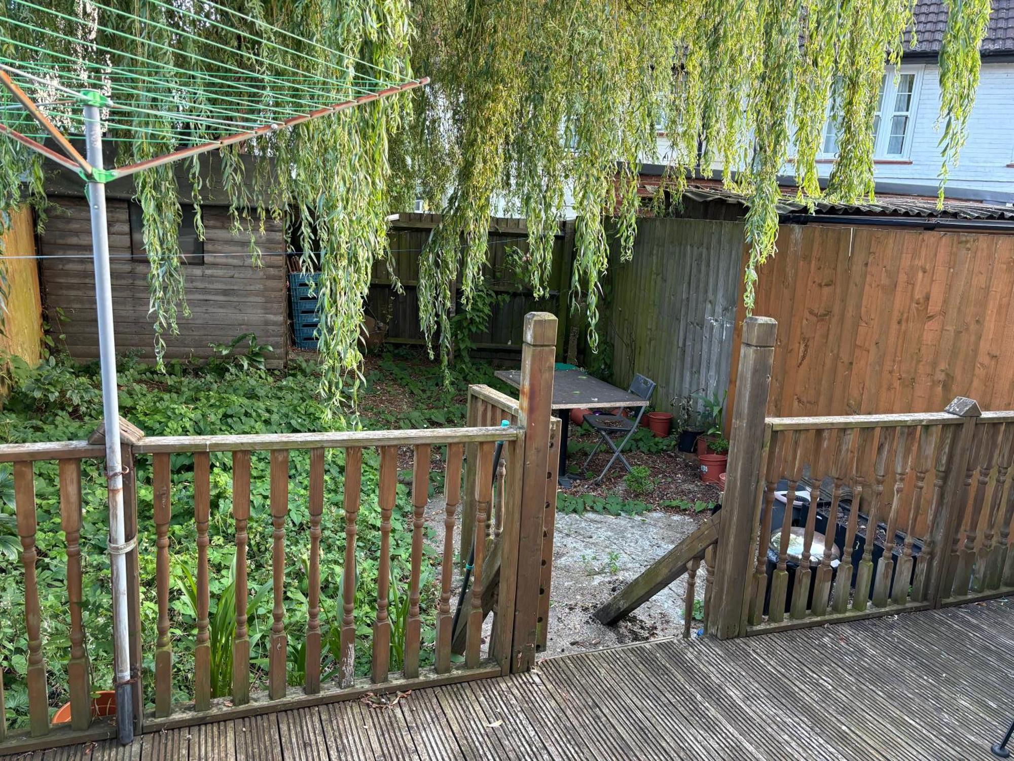Apartment Spacious 2 Bedroom House With Garden
