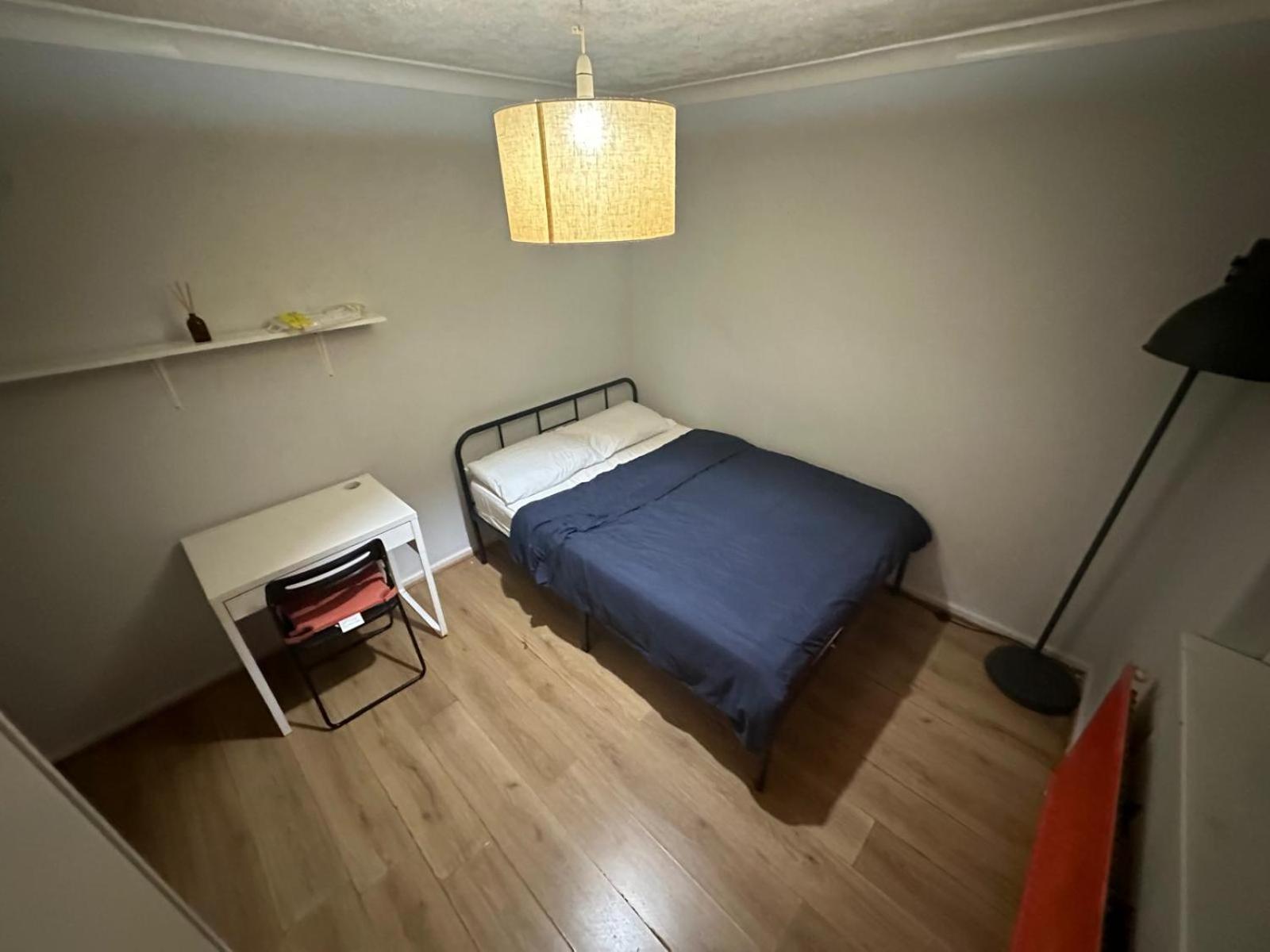 Guest house Whitechapel R2 London