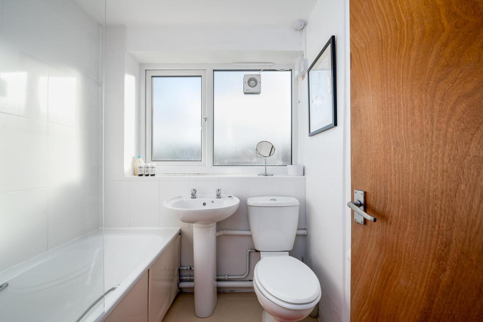 Guestready - Tranquil Retreat Near The Royal Docks * London