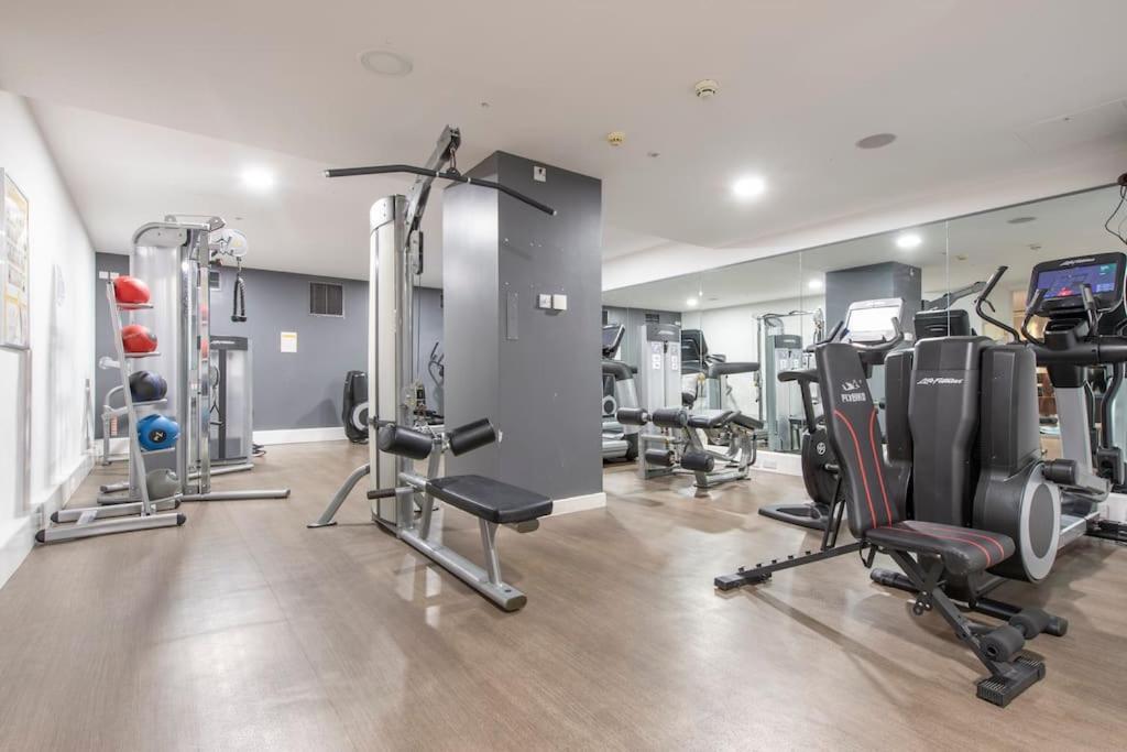 24hr Concierge, Gym, Pool, Museum, Shopping Centre Apartamento Londres