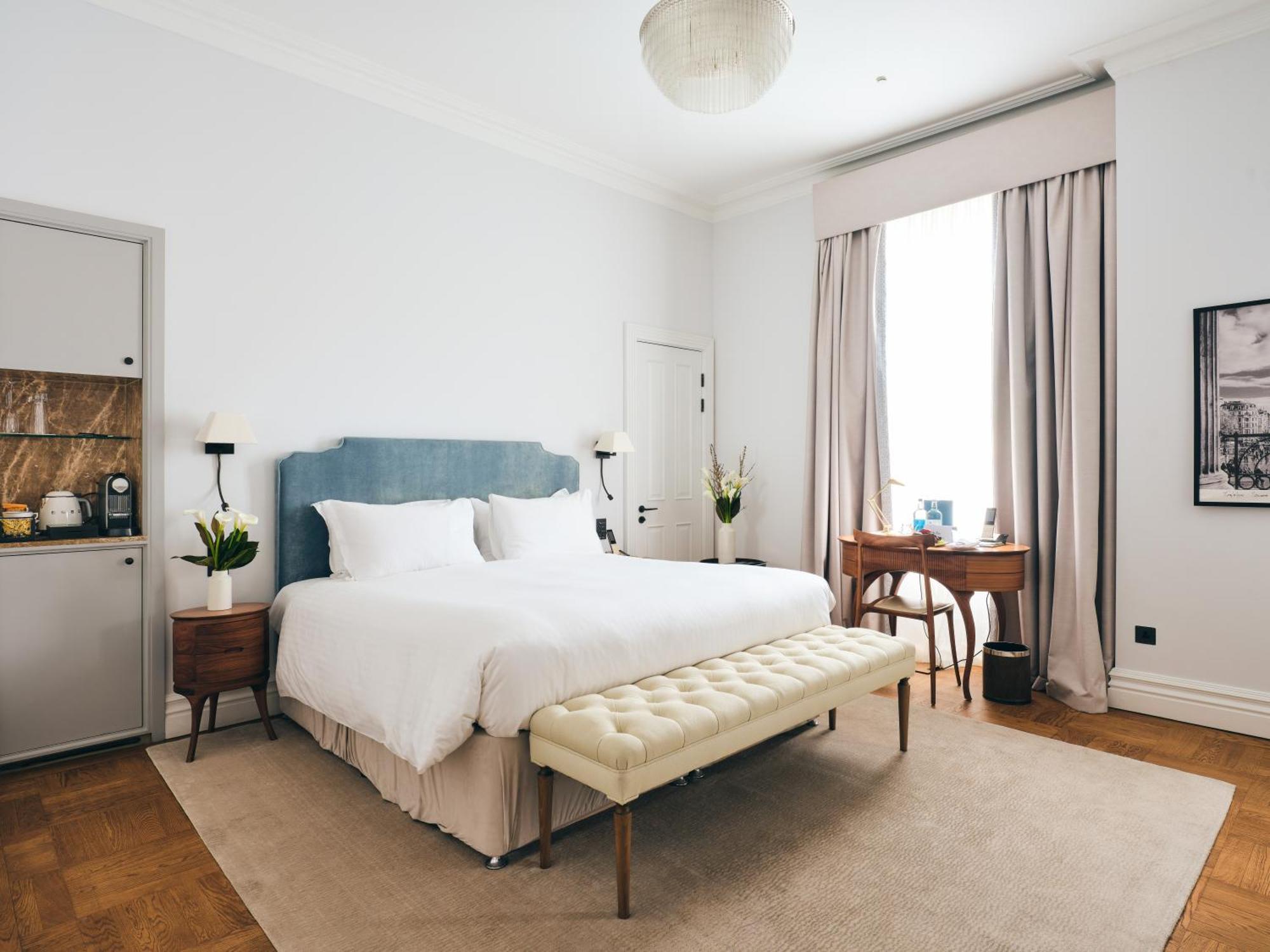 The Adria Hotel 5*