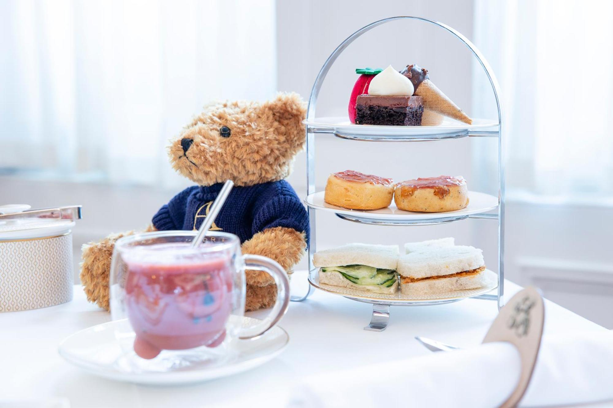 The Adria 5* Londres