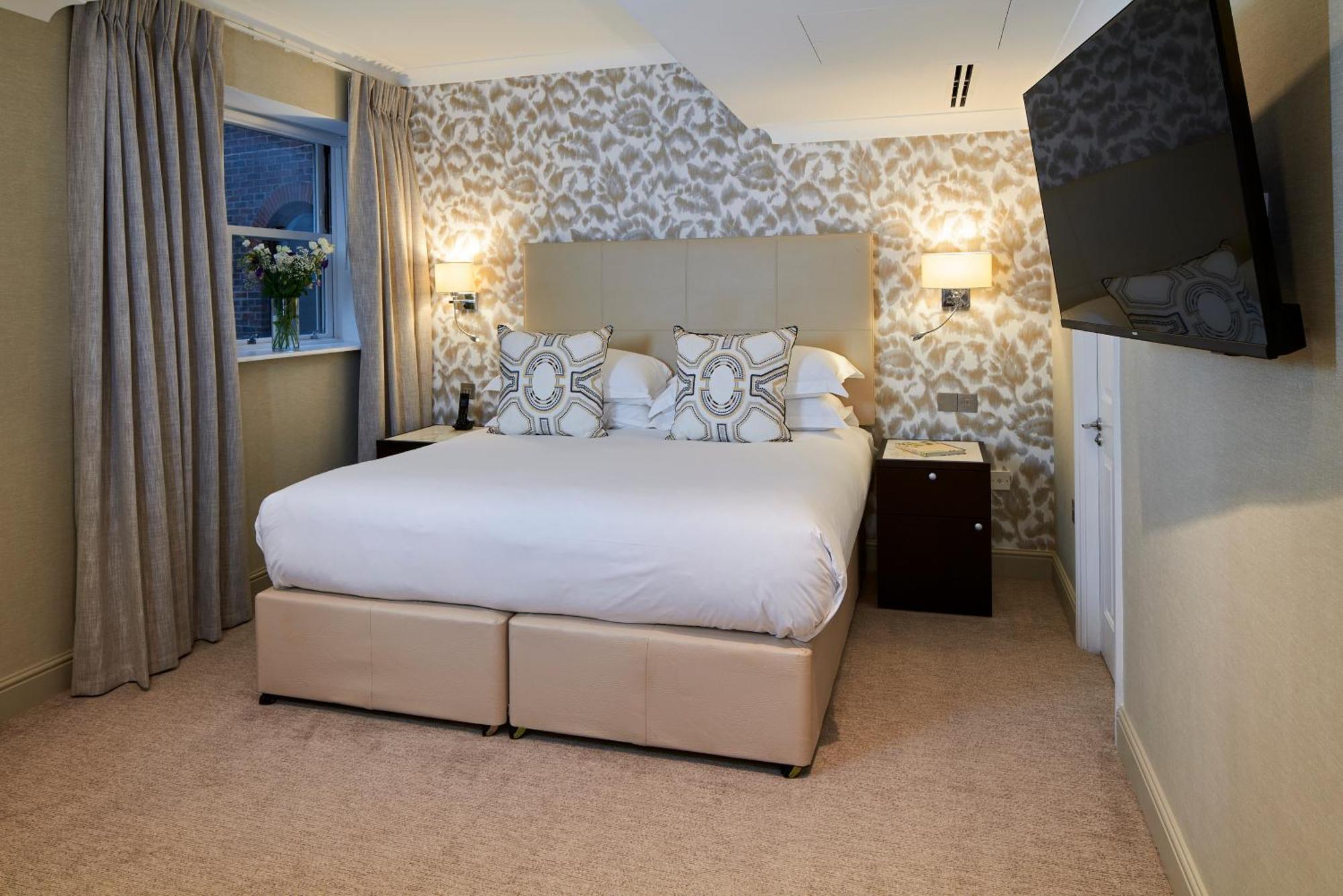Cheval Calico House Apartment London